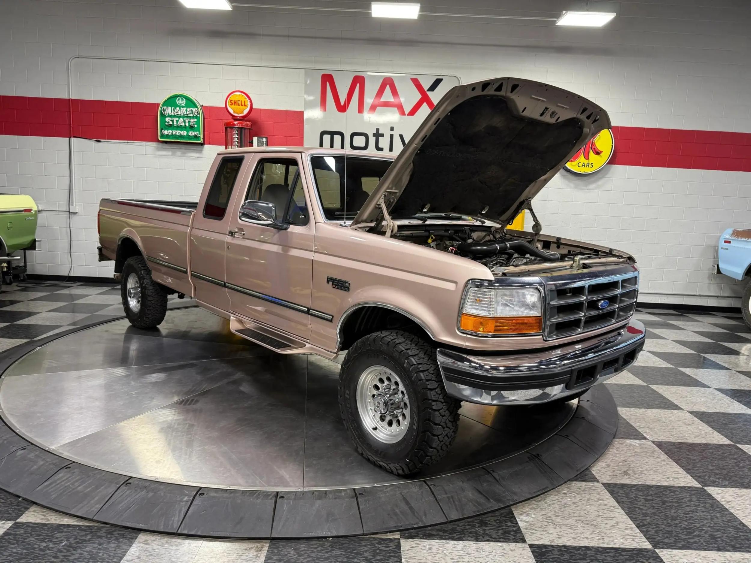1996 Ford F-250 LT