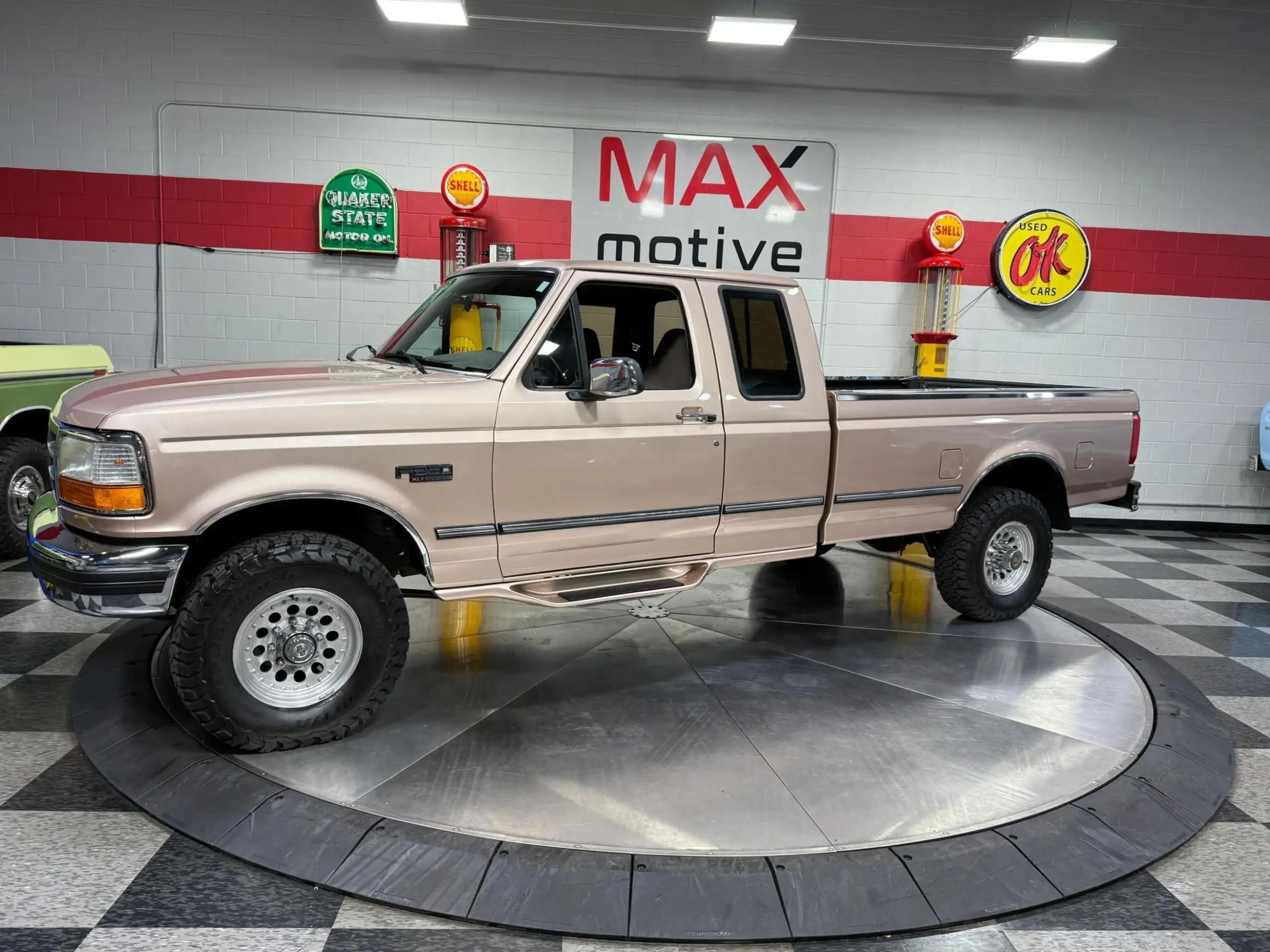 1996 Ford F-250 LT