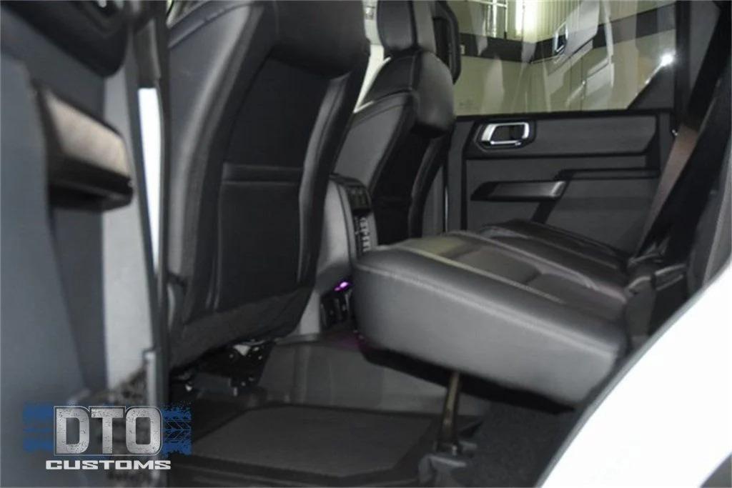 Modified 2025 Ford Bronco Outer Banks