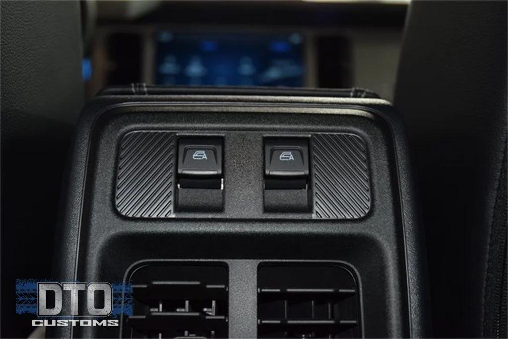 Modified 2025 Ford Bronco Outer Banks