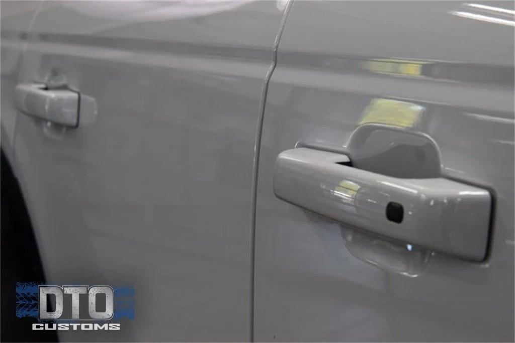 Modified 2025 Ford Bronco Outer Banks