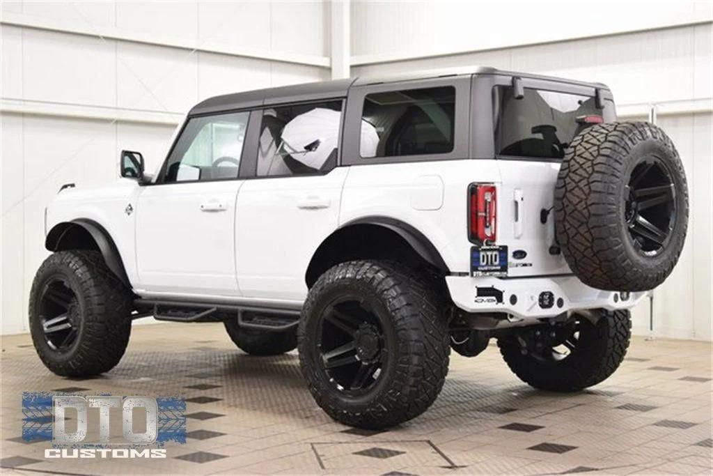 Modified 2025 Ford Bronco Outer Banks - 4