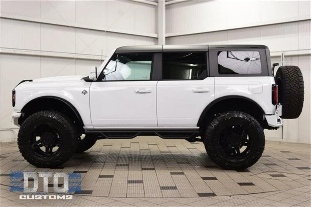 Modified 2025 Ford Bronco Outer Banks - 3