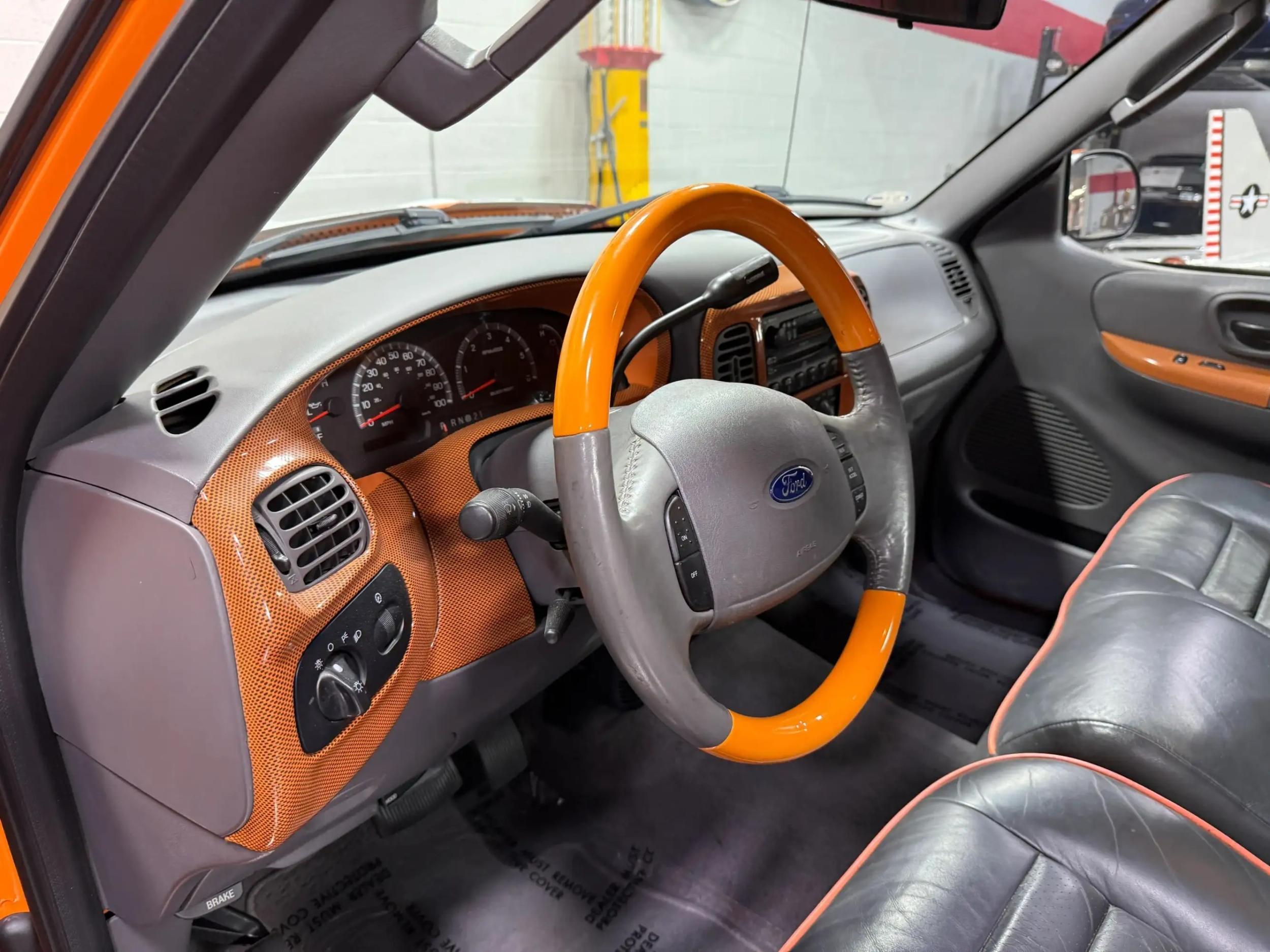 2003 Ford F-150 XLT