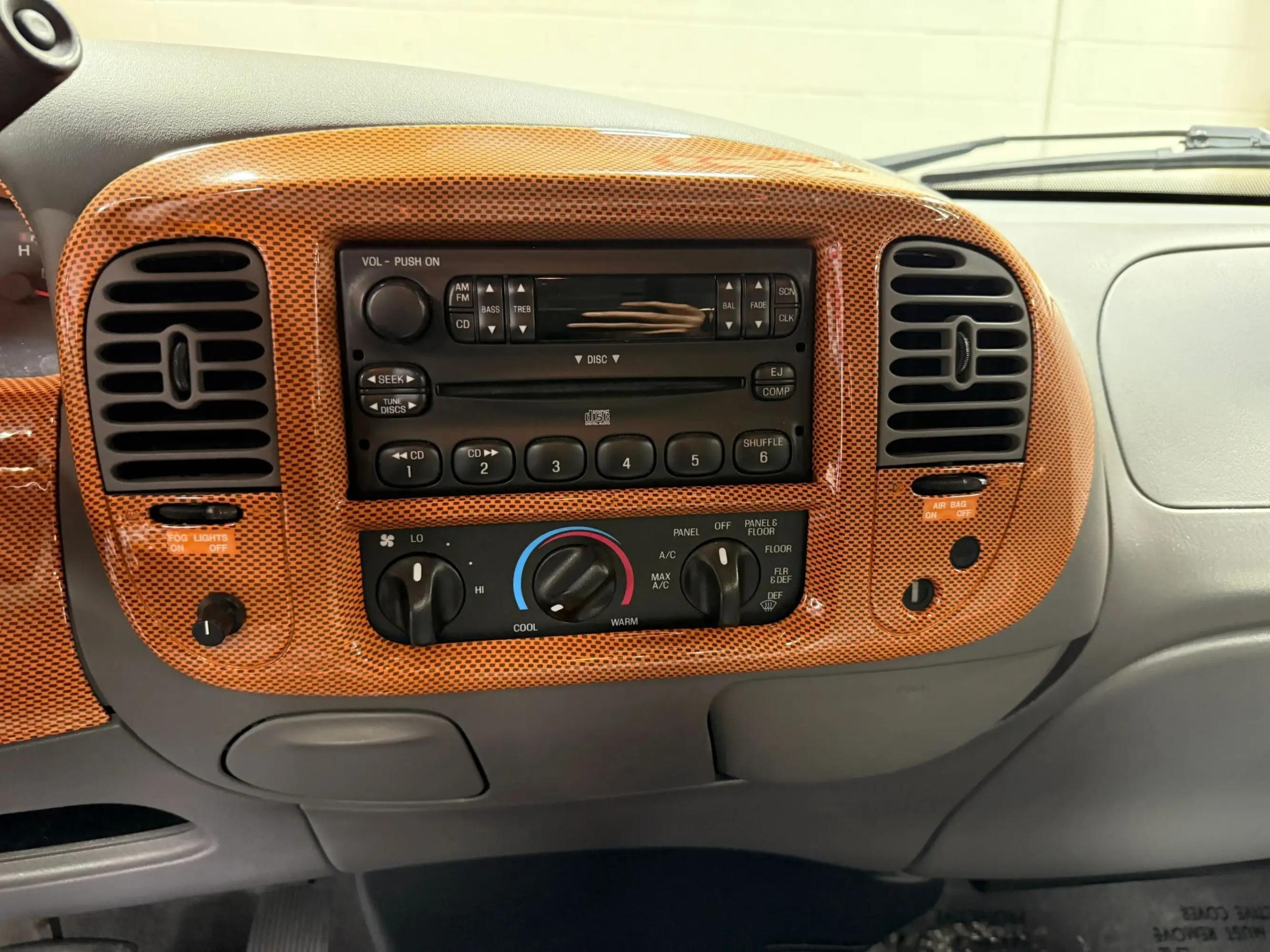 2003 Ford F-150 XLT
