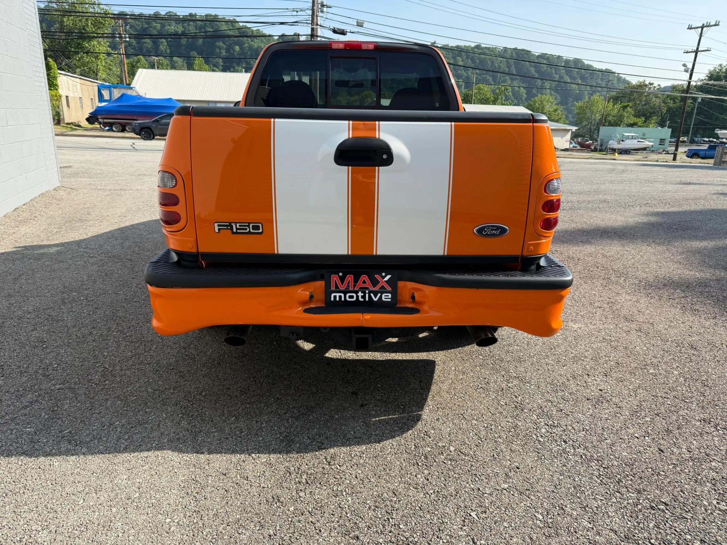 2003 Ford F-150 XLT