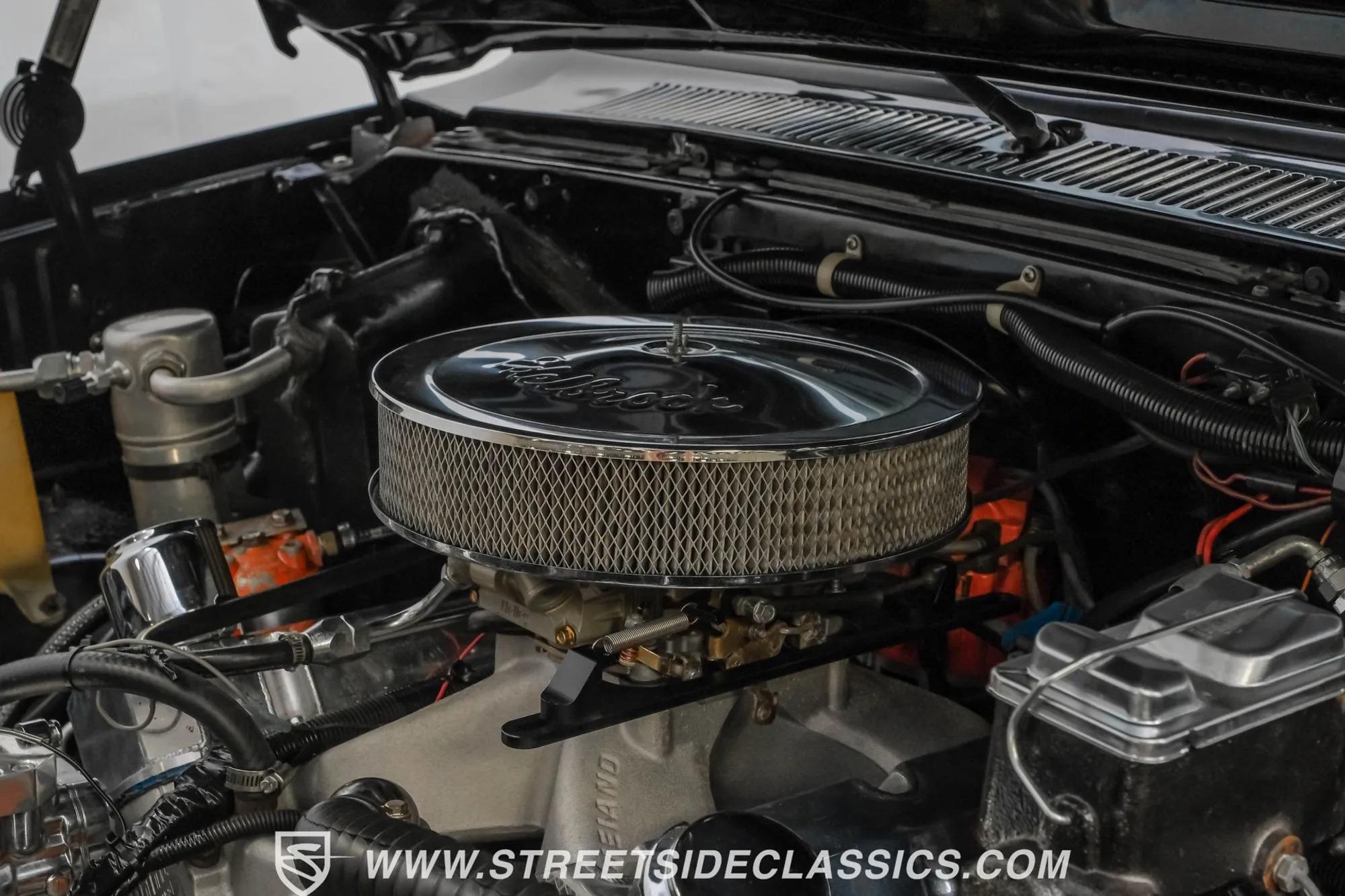 1986 Chevrolet K30 Silverado 4×4 Pickup