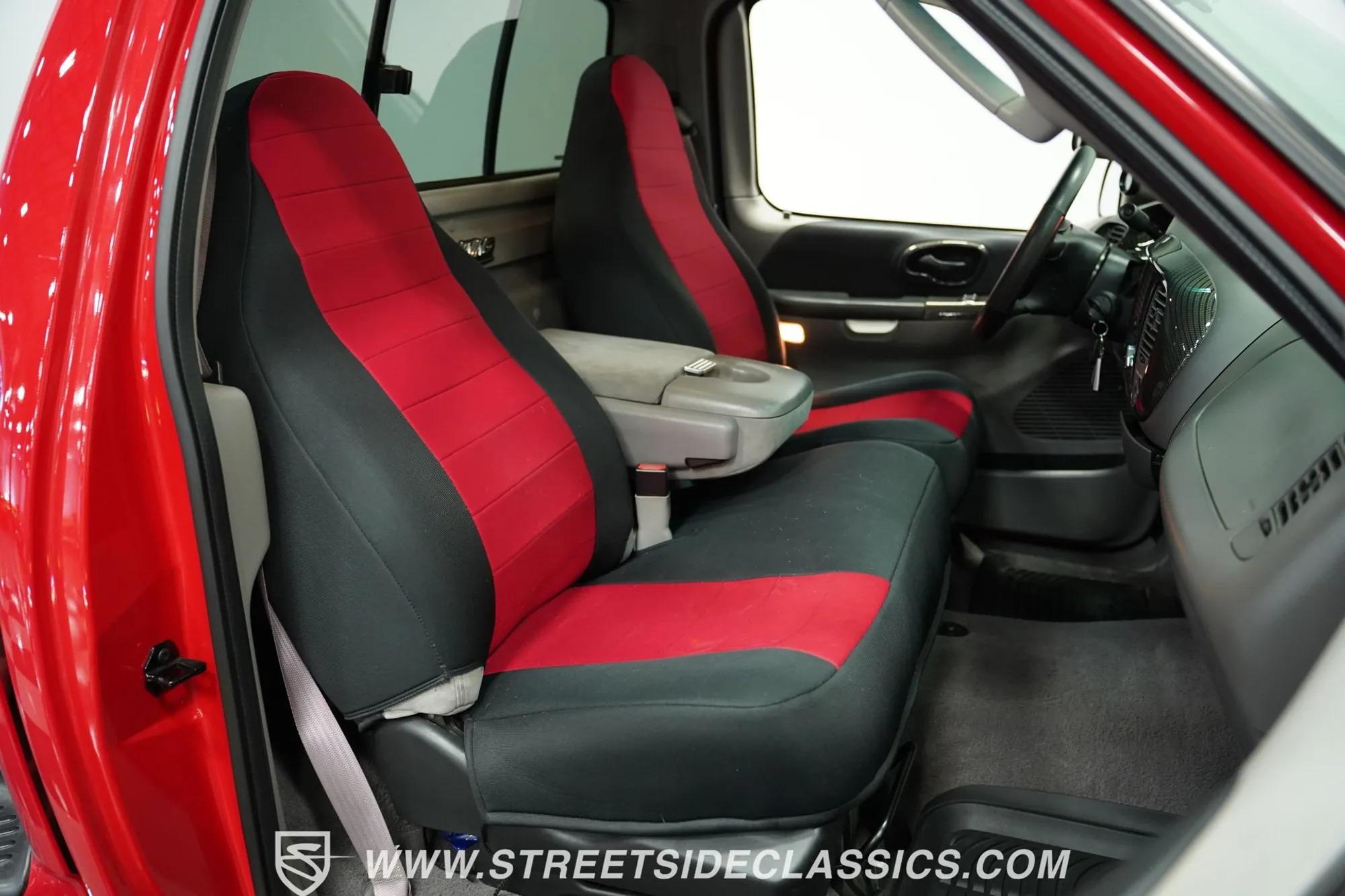 2002 Ford F-150 SVT Lightning