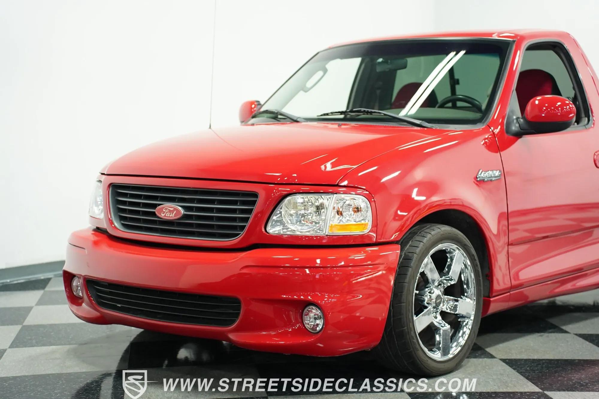 2002 Ford F-150 SVT Lightning