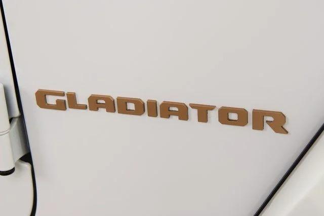 Modified 2024 Jeep Gladiator Mojave