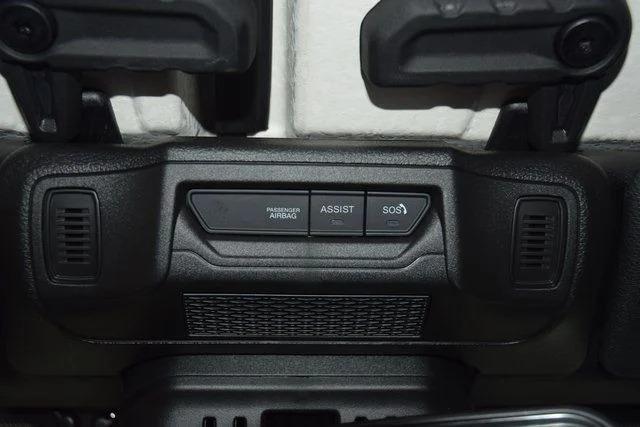 Modified 2024 Jeep Gladiator Mojave