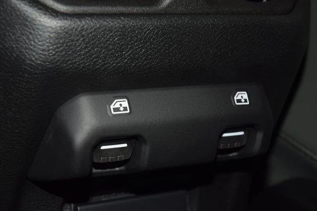 Modified 2024 Jeep Gladiator Mojave