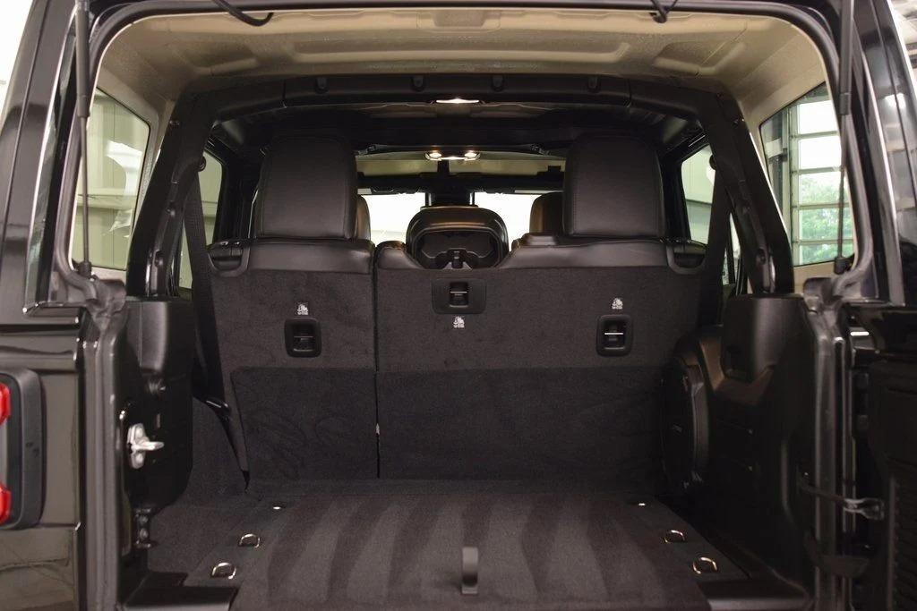 2023 Jeep Wrangler Rubicon 392