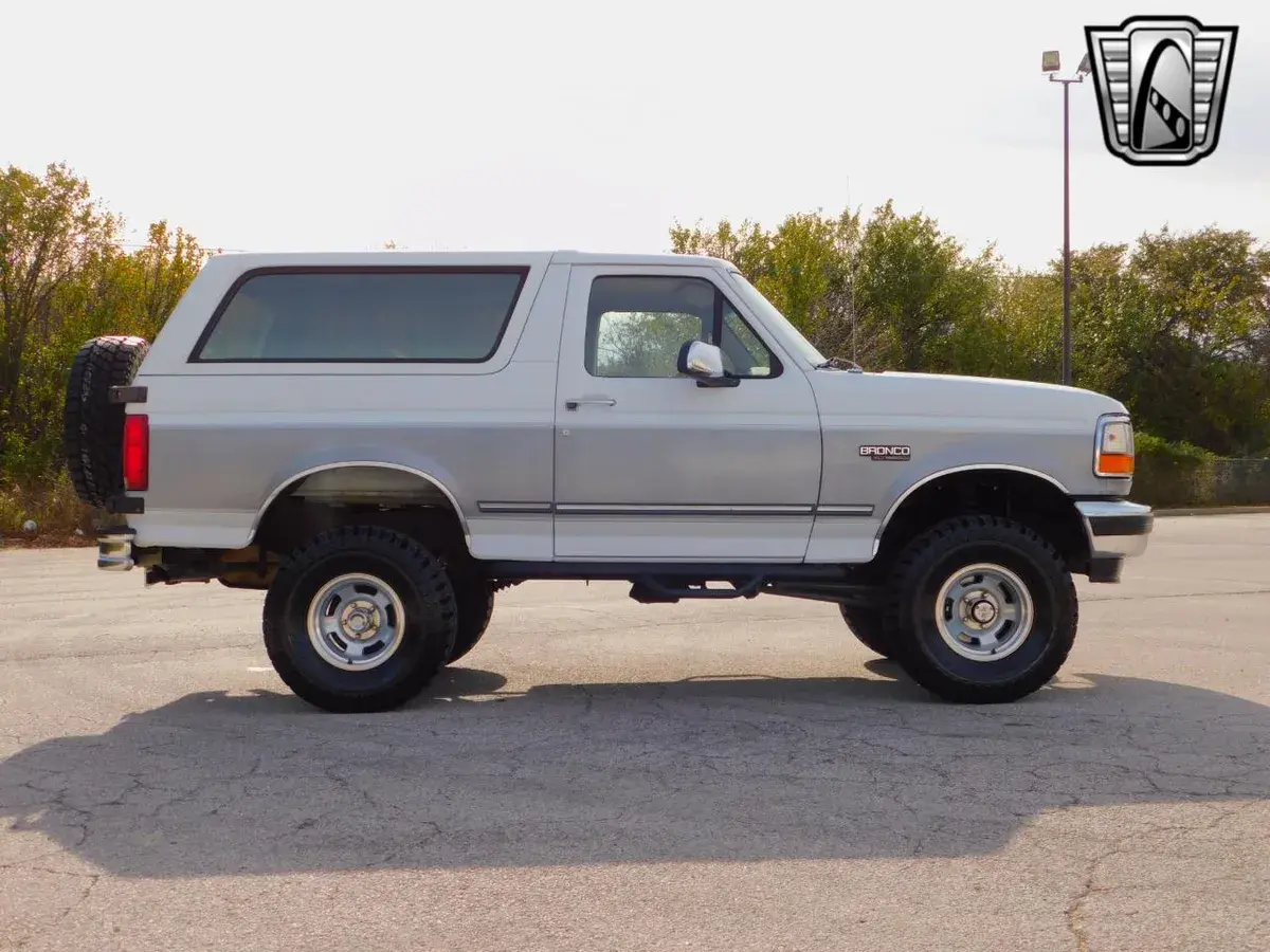 1995 Ford Bronco