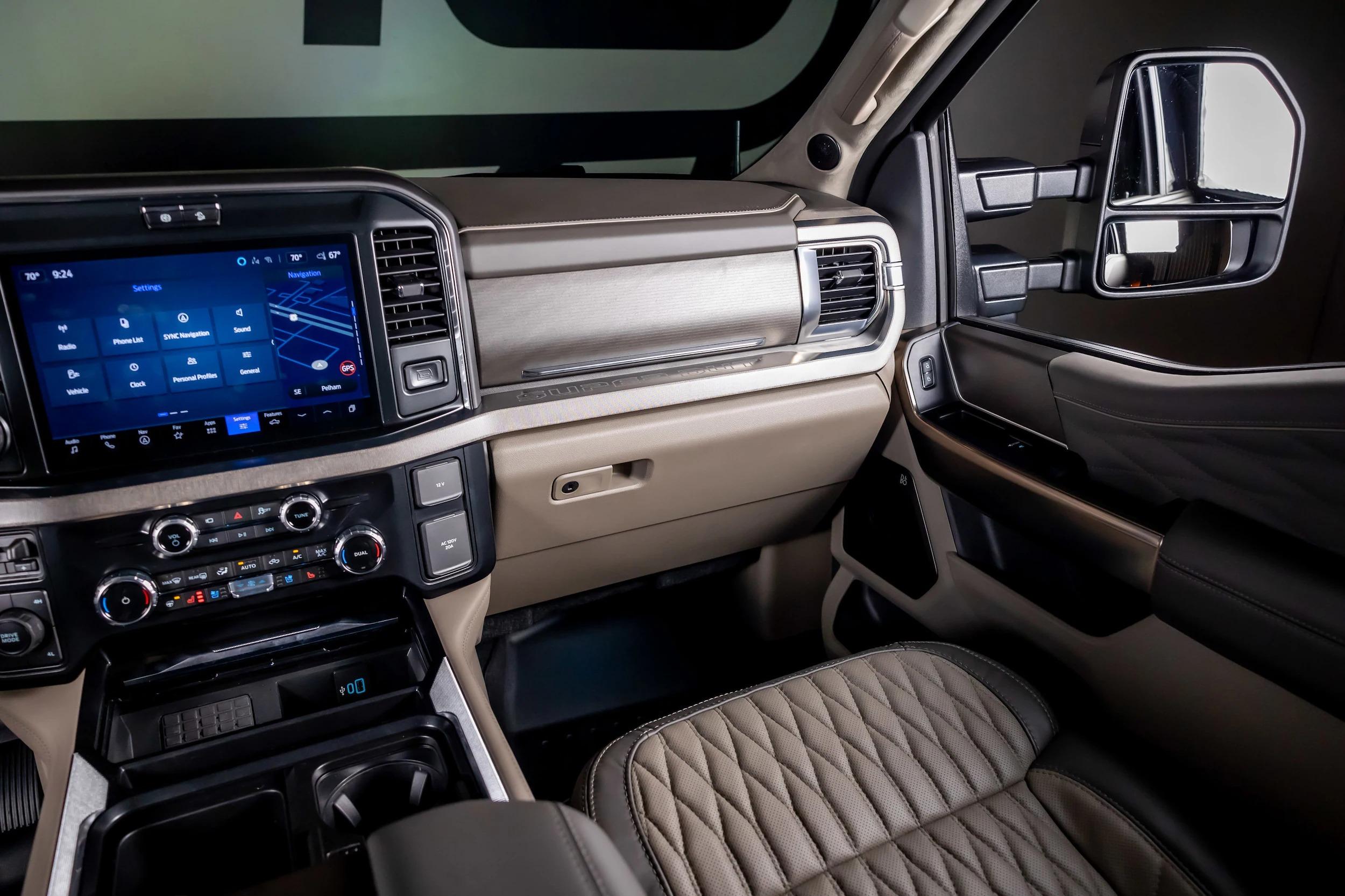 2026 Ford F-450 Platinum Plus