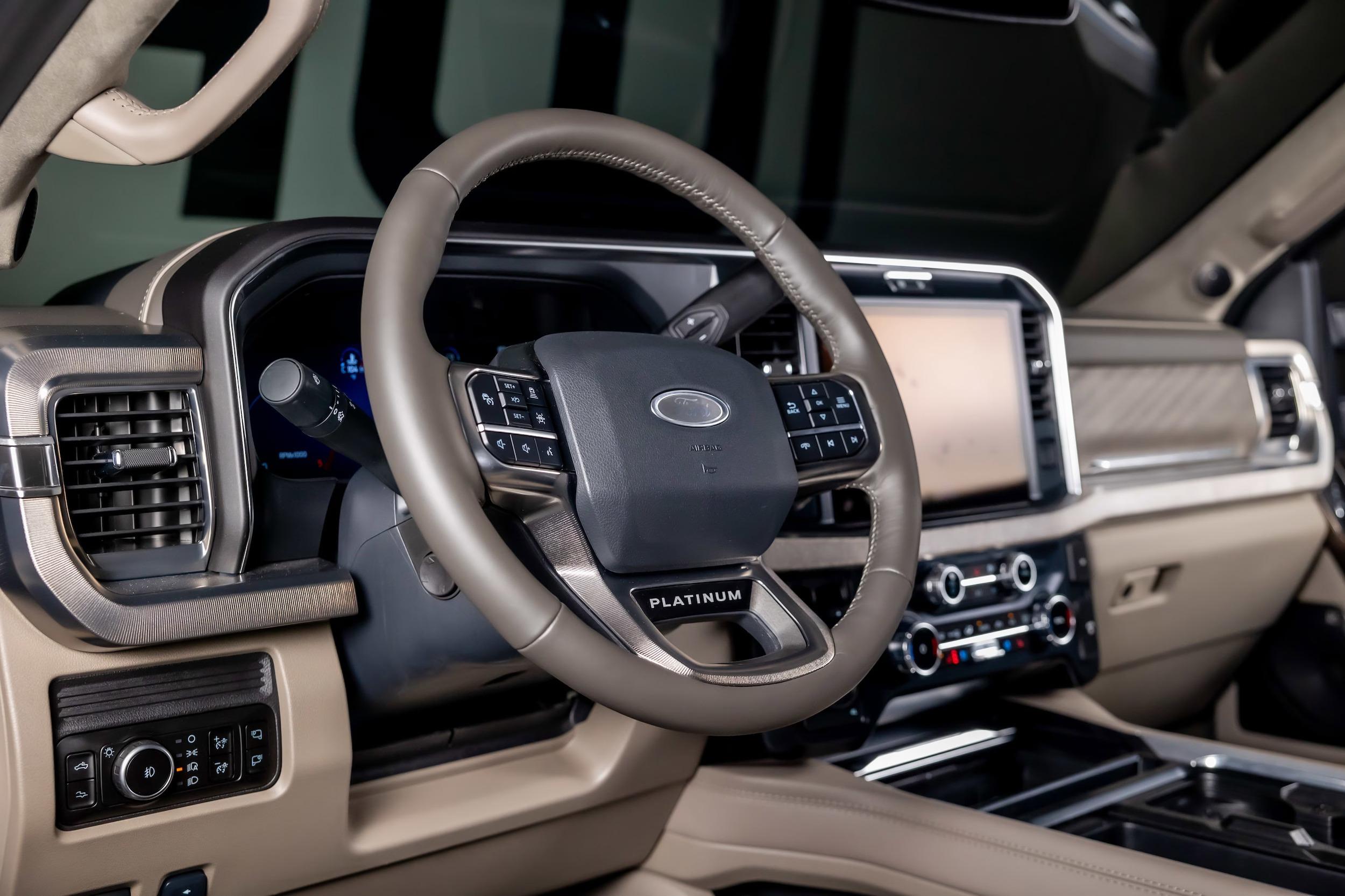 2026 Ford F-450 Platinum Plus