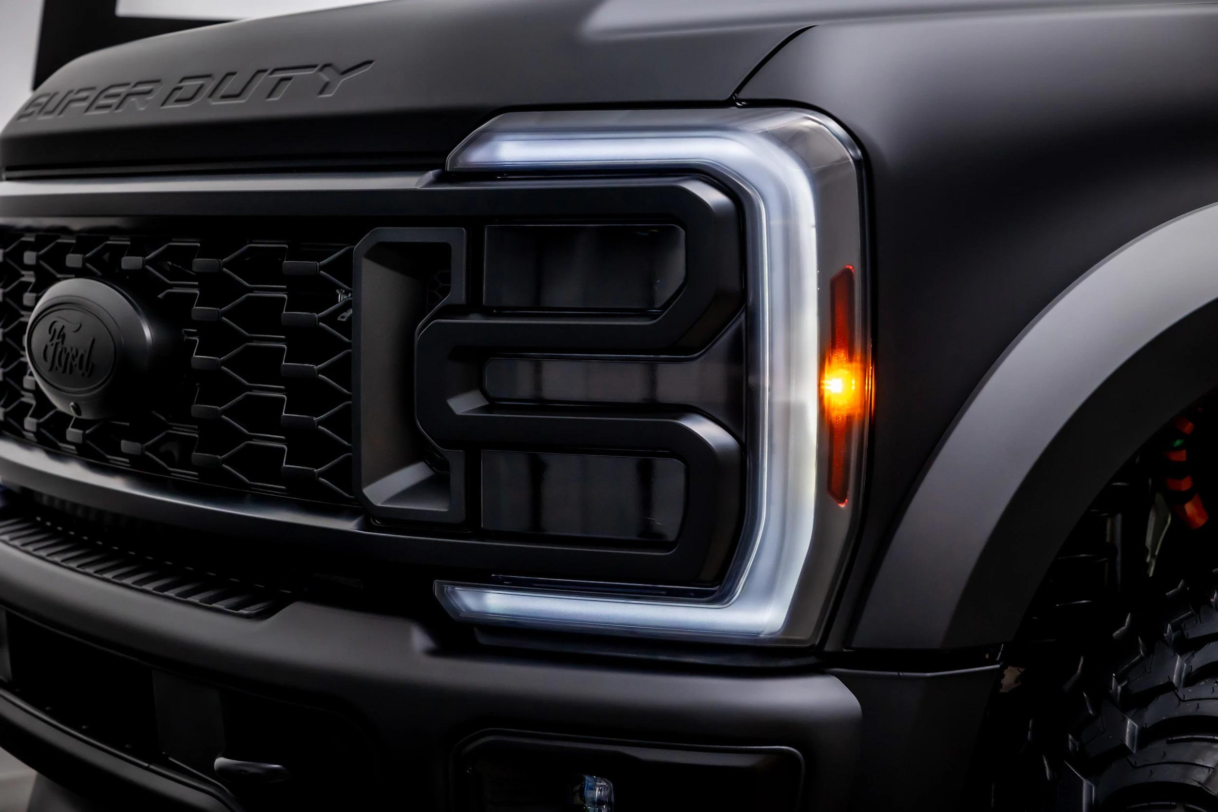 2026 Ford F-450 Platinum Plus