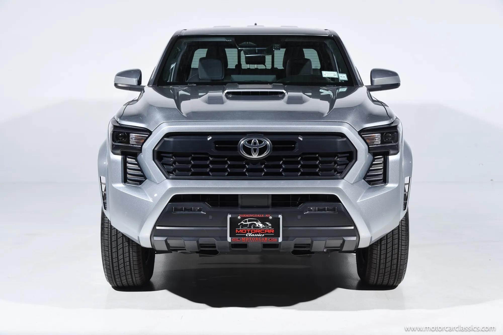 2024 Toyota Tacoma TRD Sport - 4