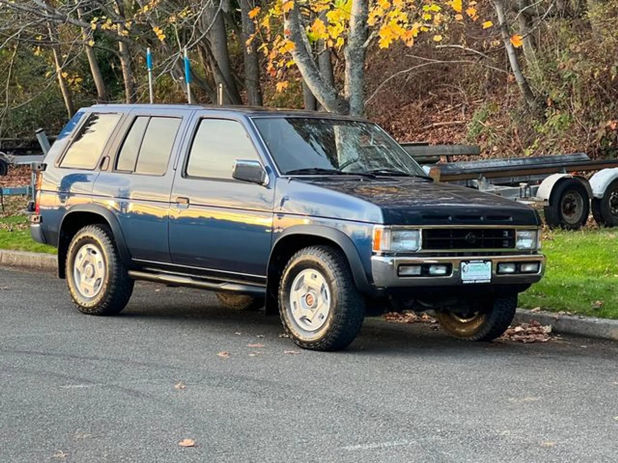 1993 Nissan Pathfinder SE 4×4