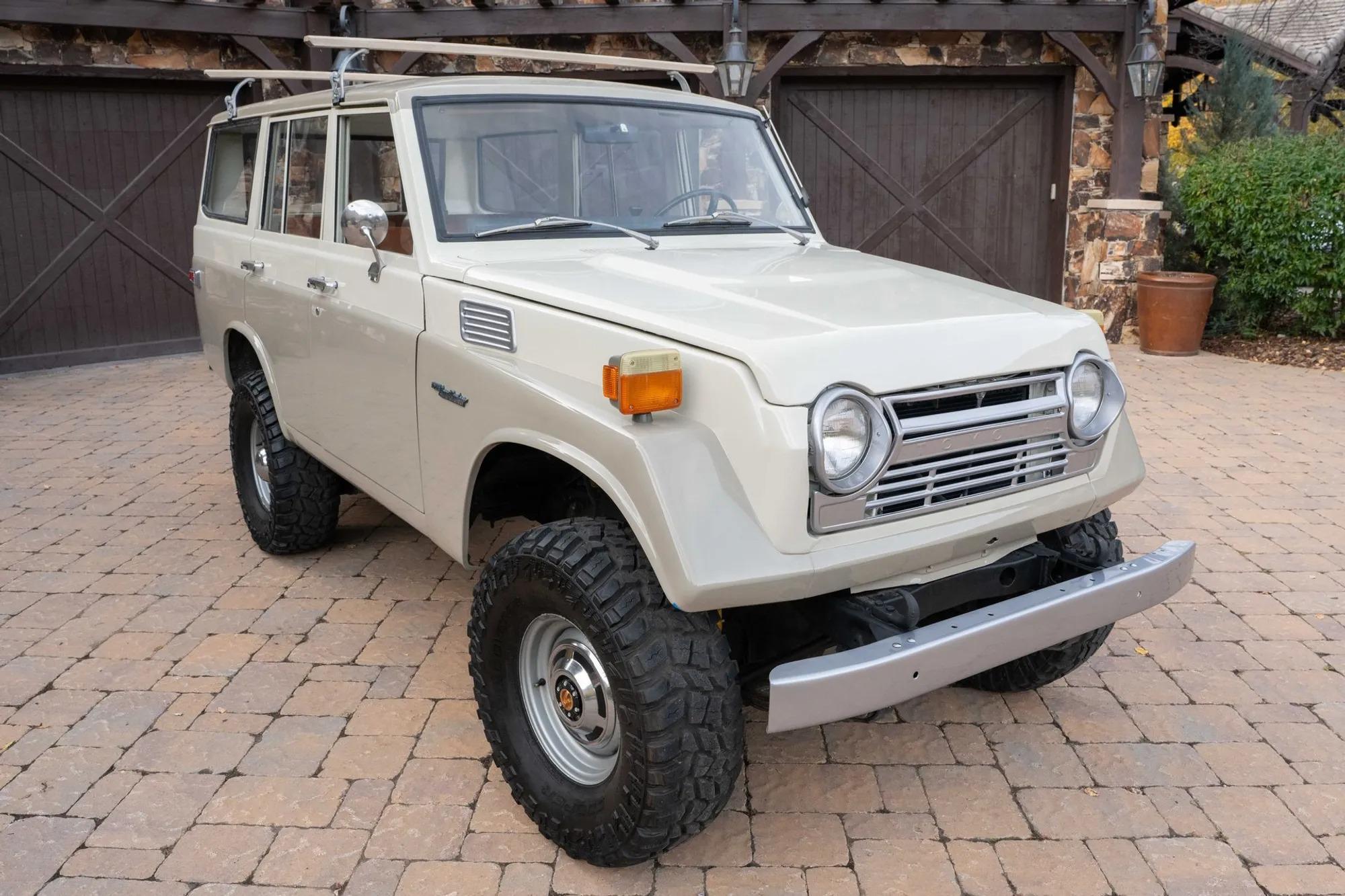 1975 Toyota Land Cruiser FJ55