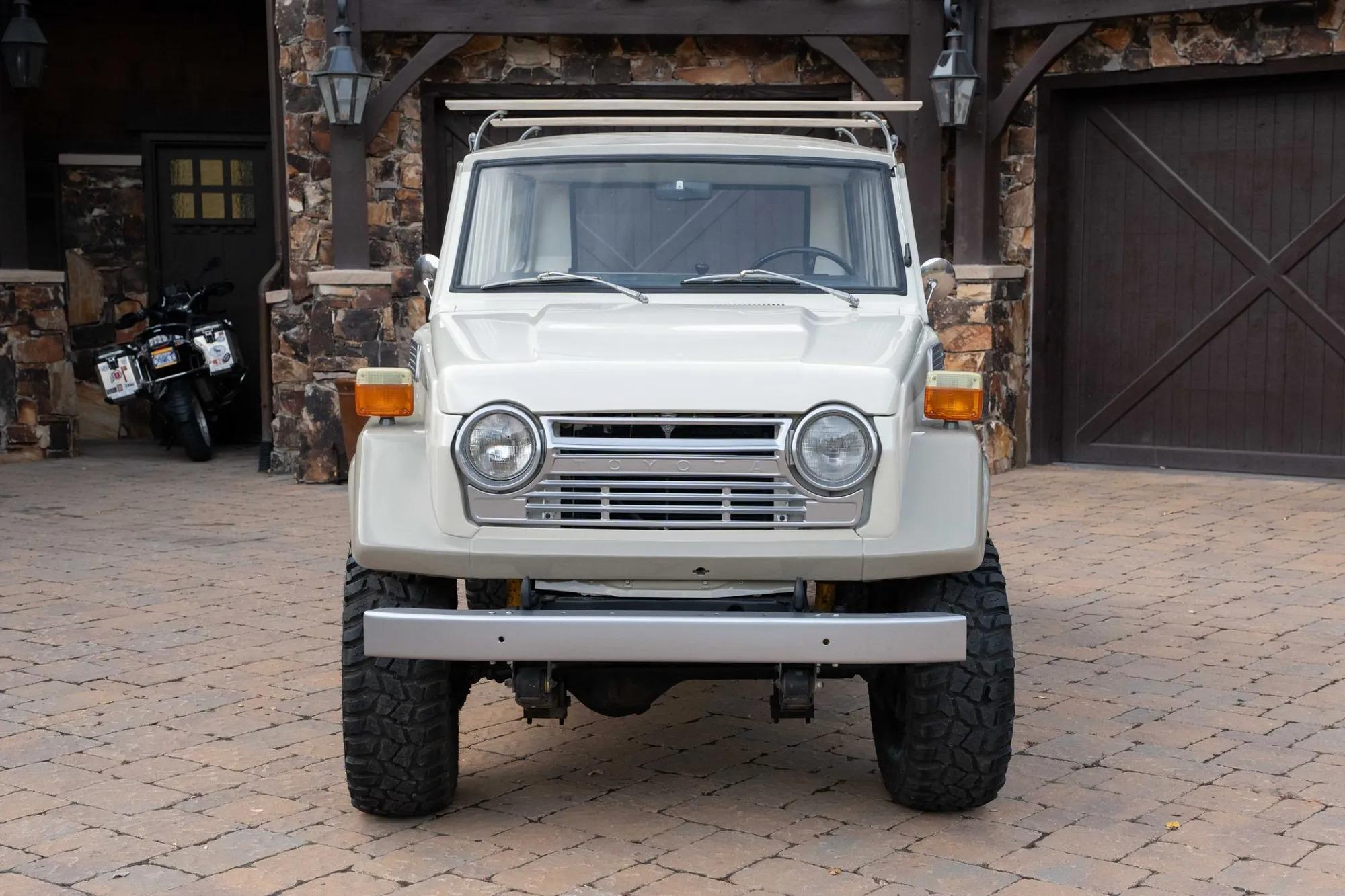 1975 Toyota Land Cruiser FJ55