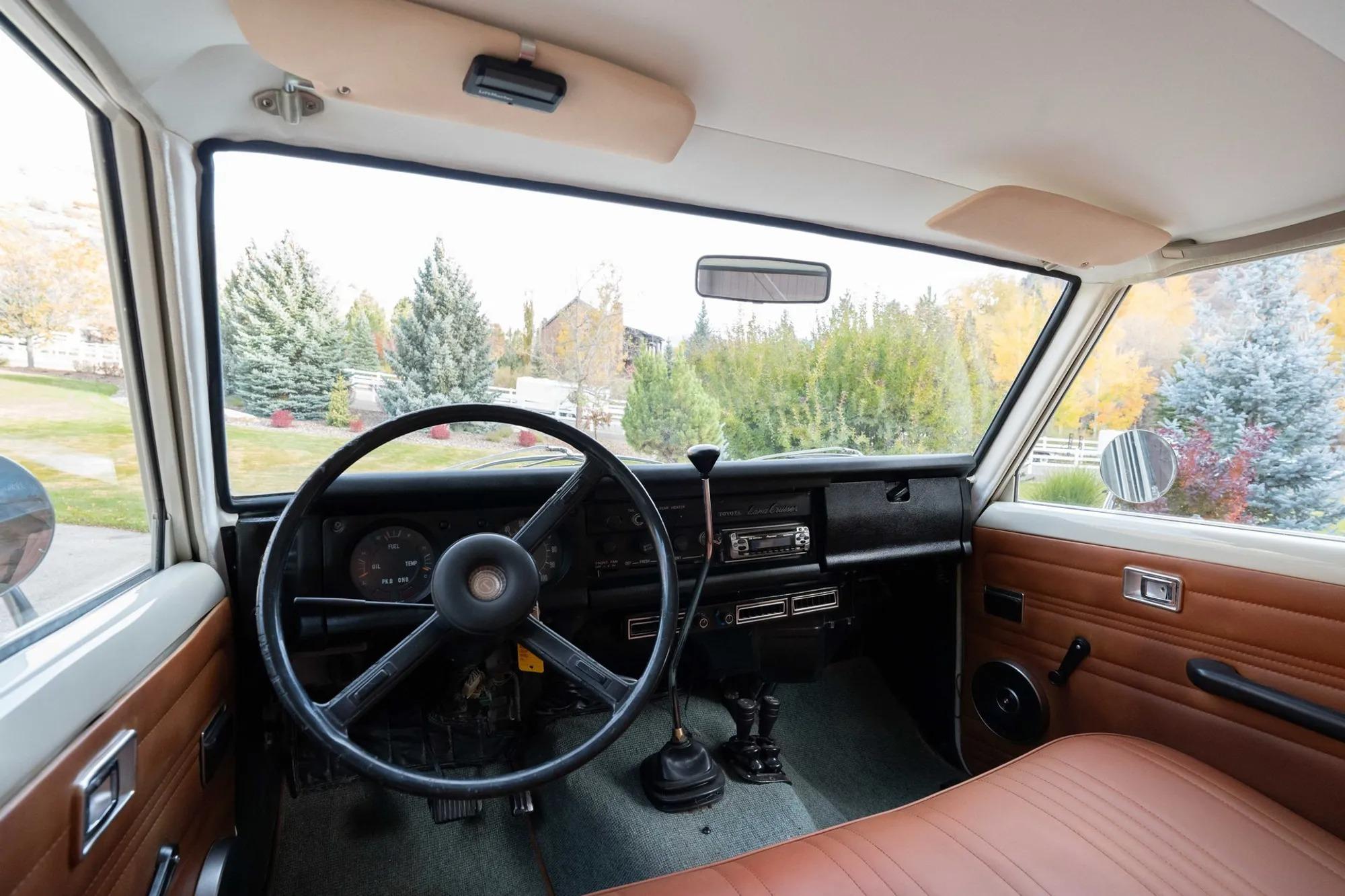 1975 Toyota Land Cruiser FJ55