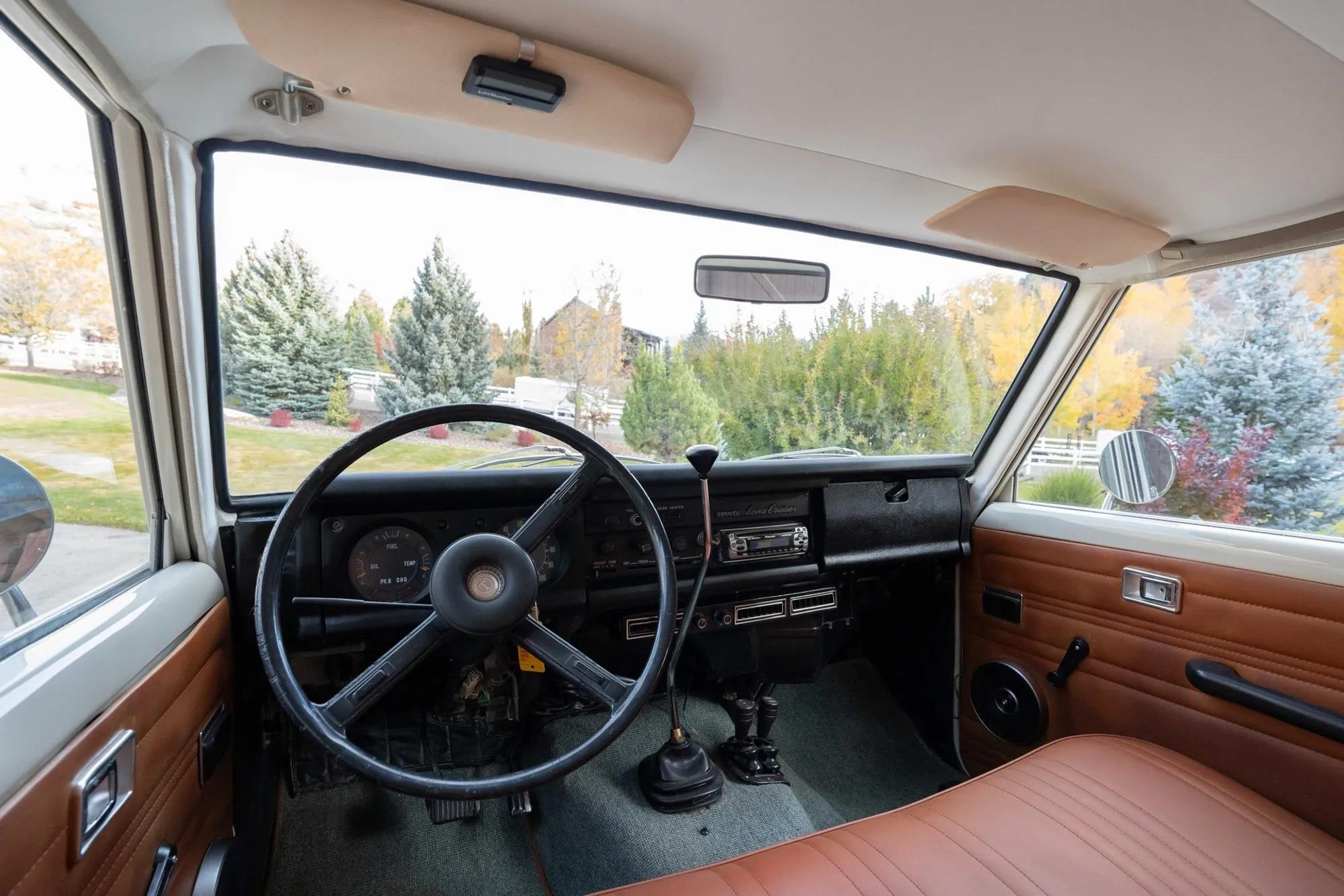 1975 Toyota Land Cruiser FJ55