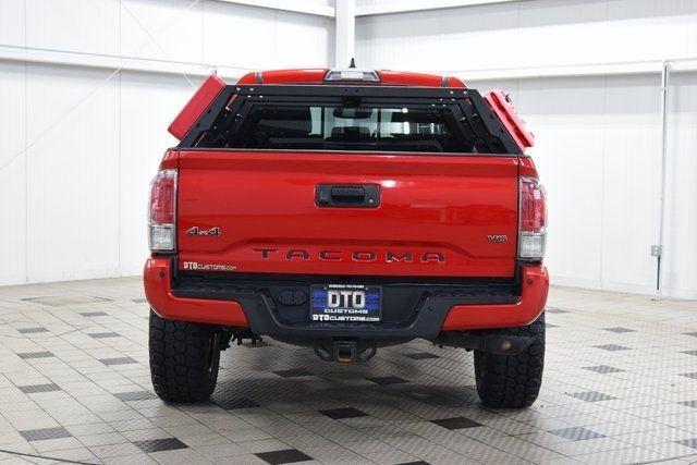 2018 Toyota Tacoma Limited - 5