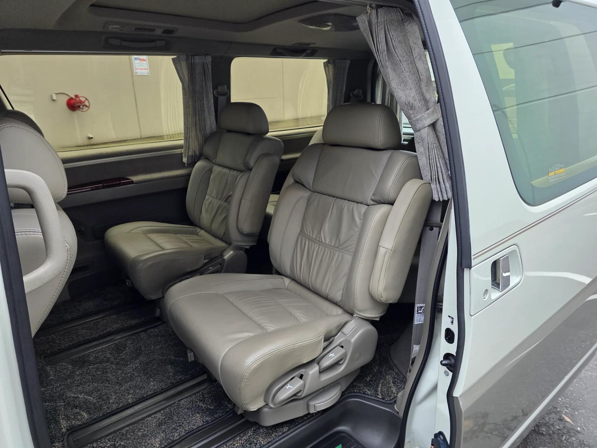 2000 Nissan Elgrand X Limited