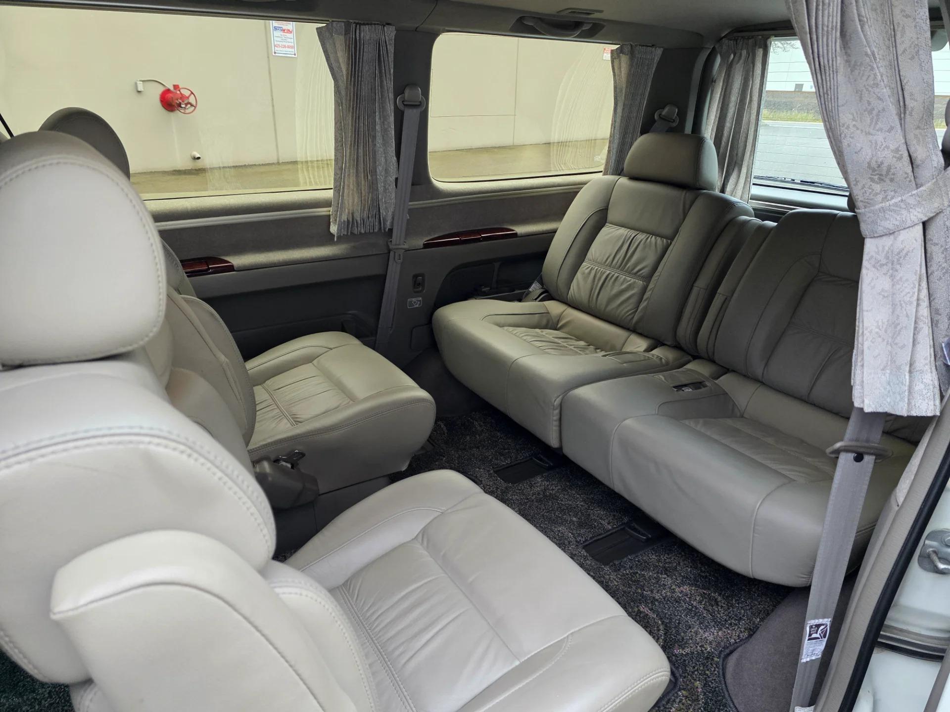 2000 Nissan Elgrand X Limited
