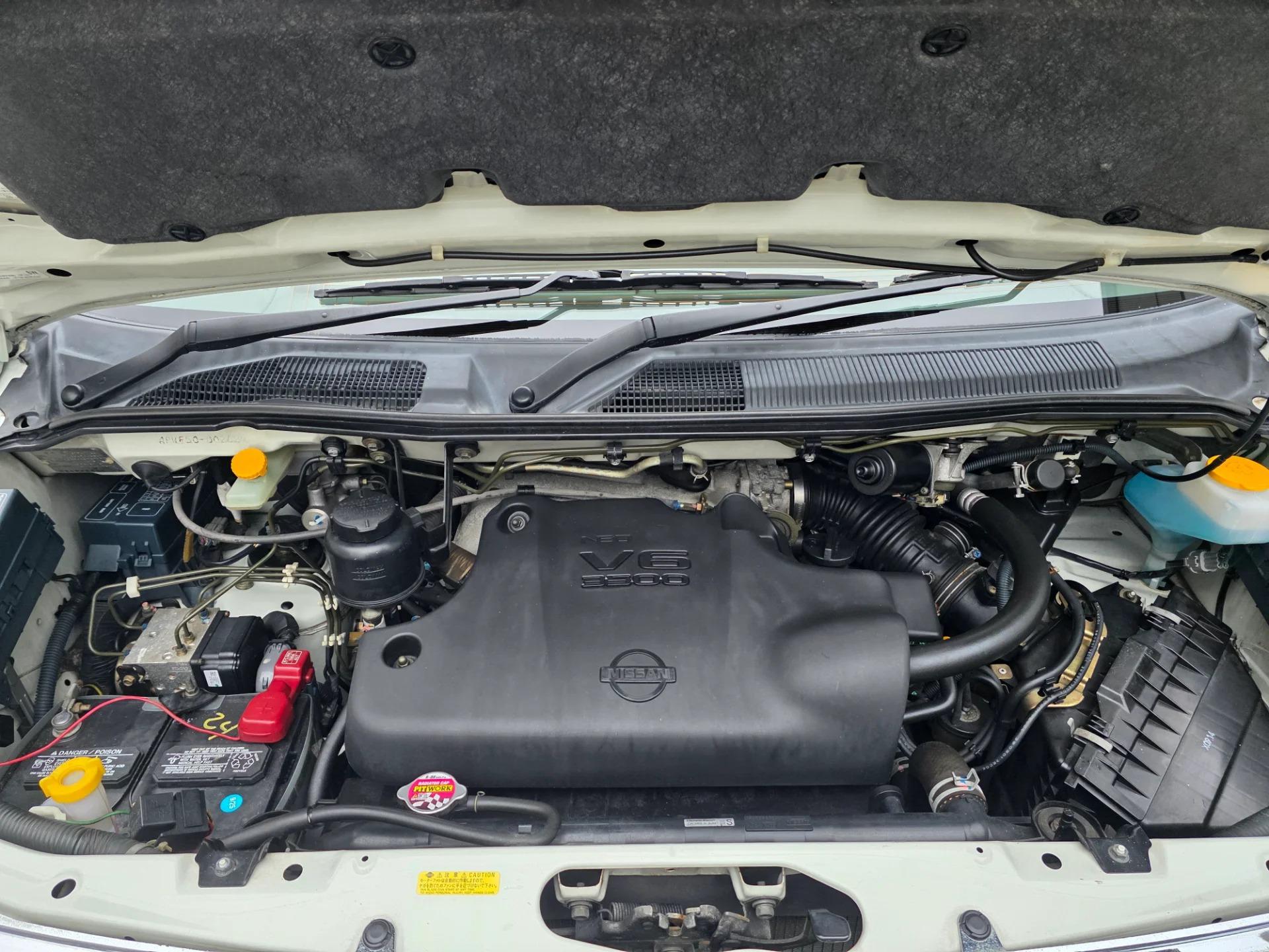 2000 Nissan Elgrand X Limited