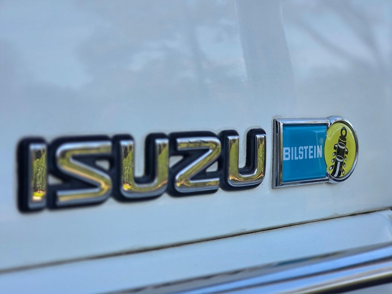 2000 Isuzu Bighorn Plasir Long