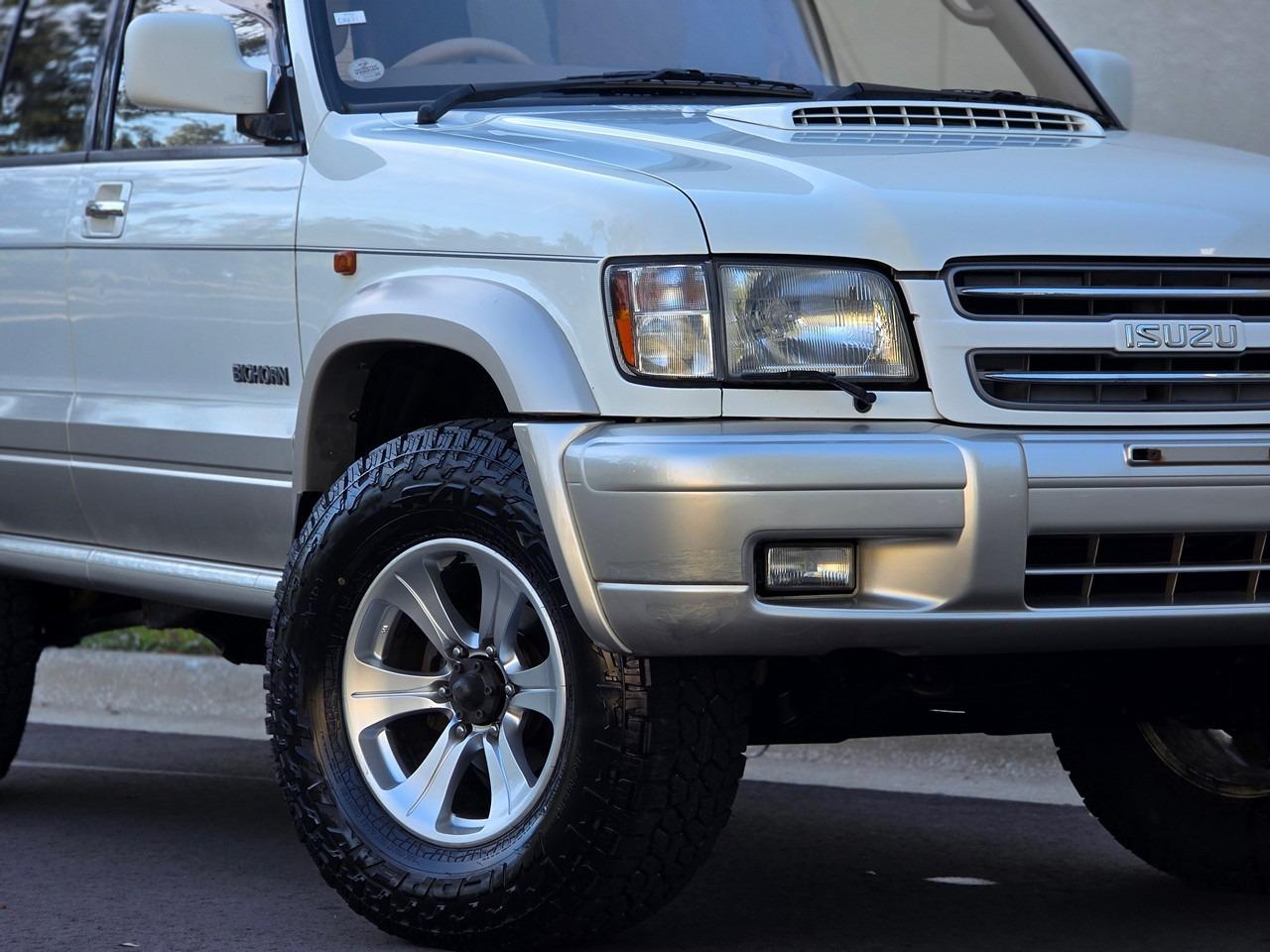 2000 Isuzu Bighorn Plasir Long