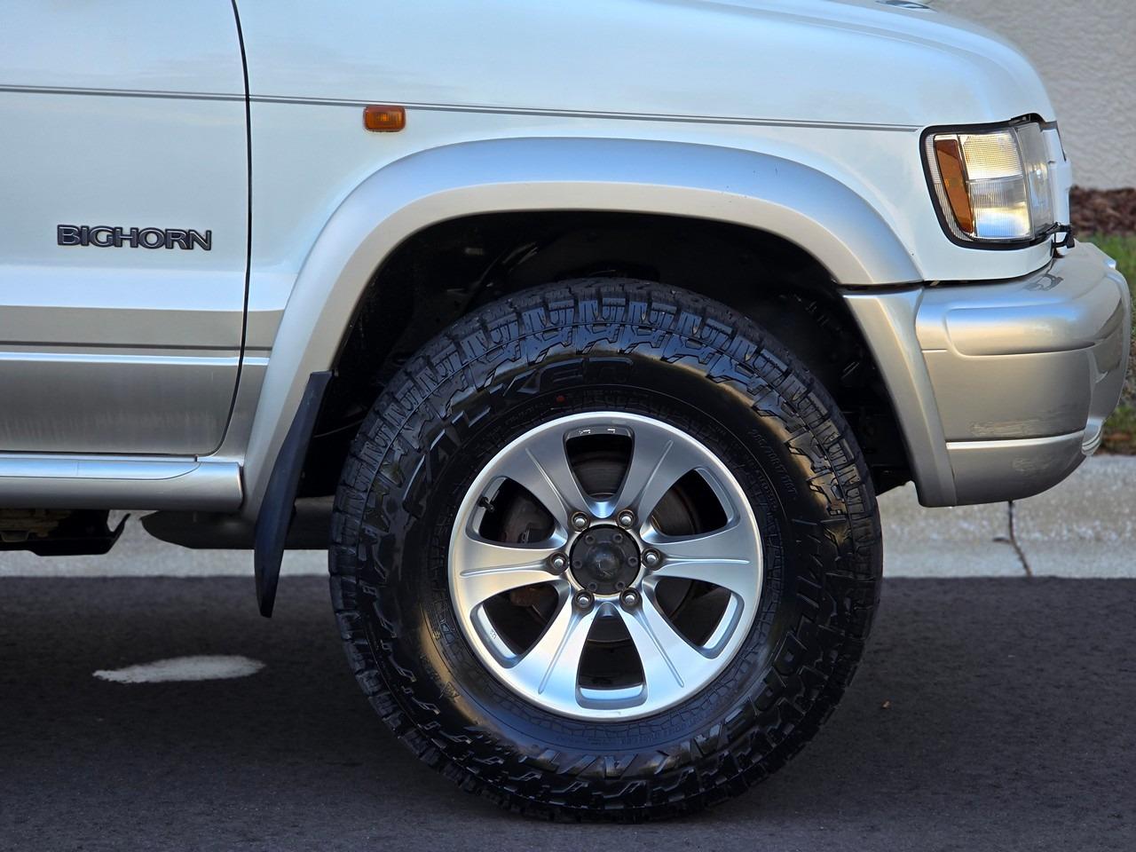 2000 Isuzu Bighorn Plasir Long