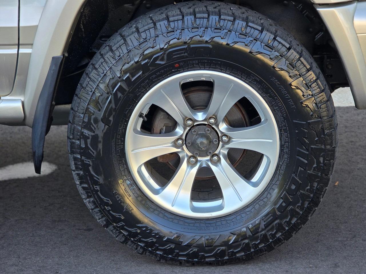 2000 Isuzu Bighorn Plasir Long