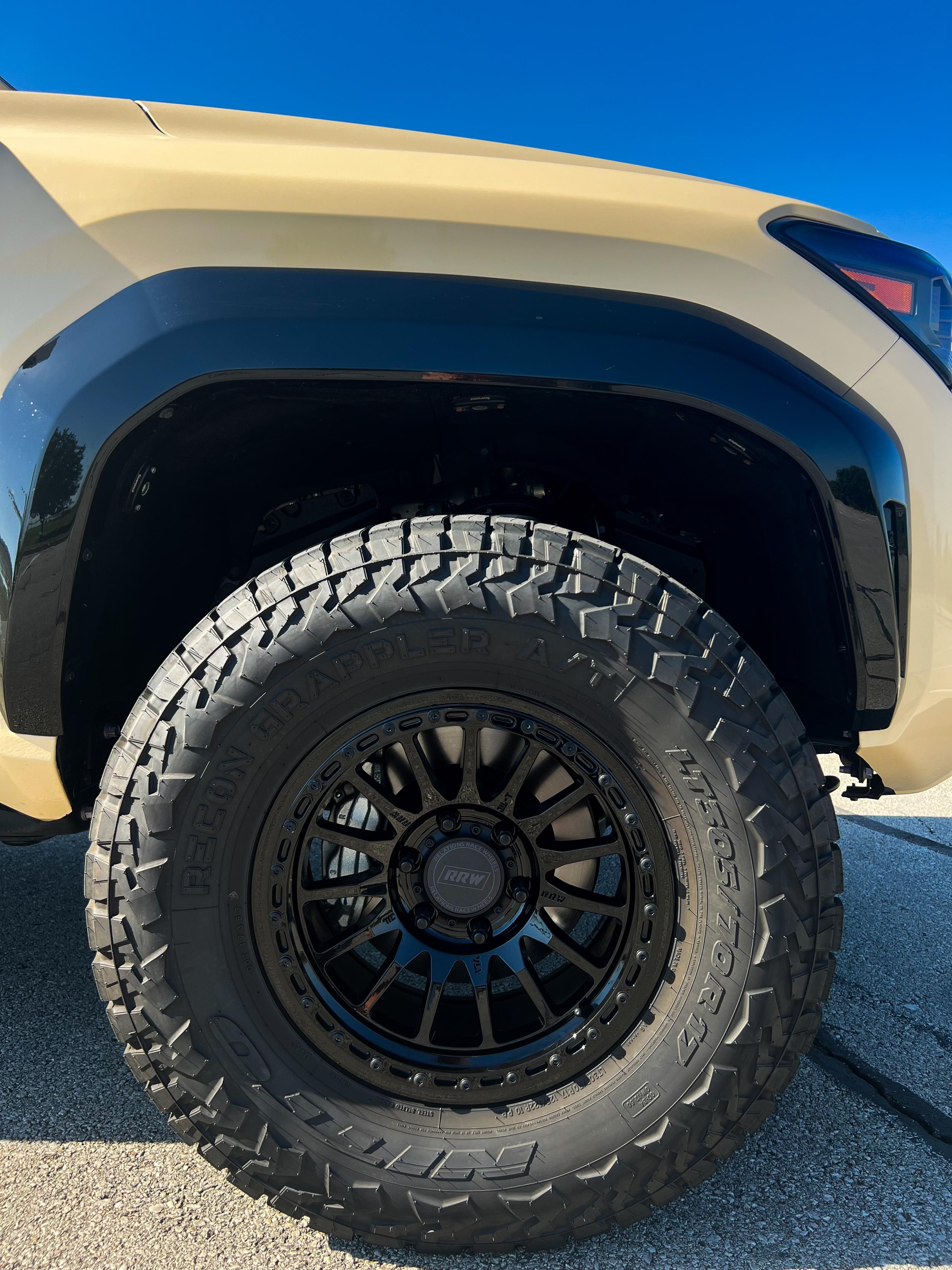 2024 Toyota Tacoma TRD Off-Road