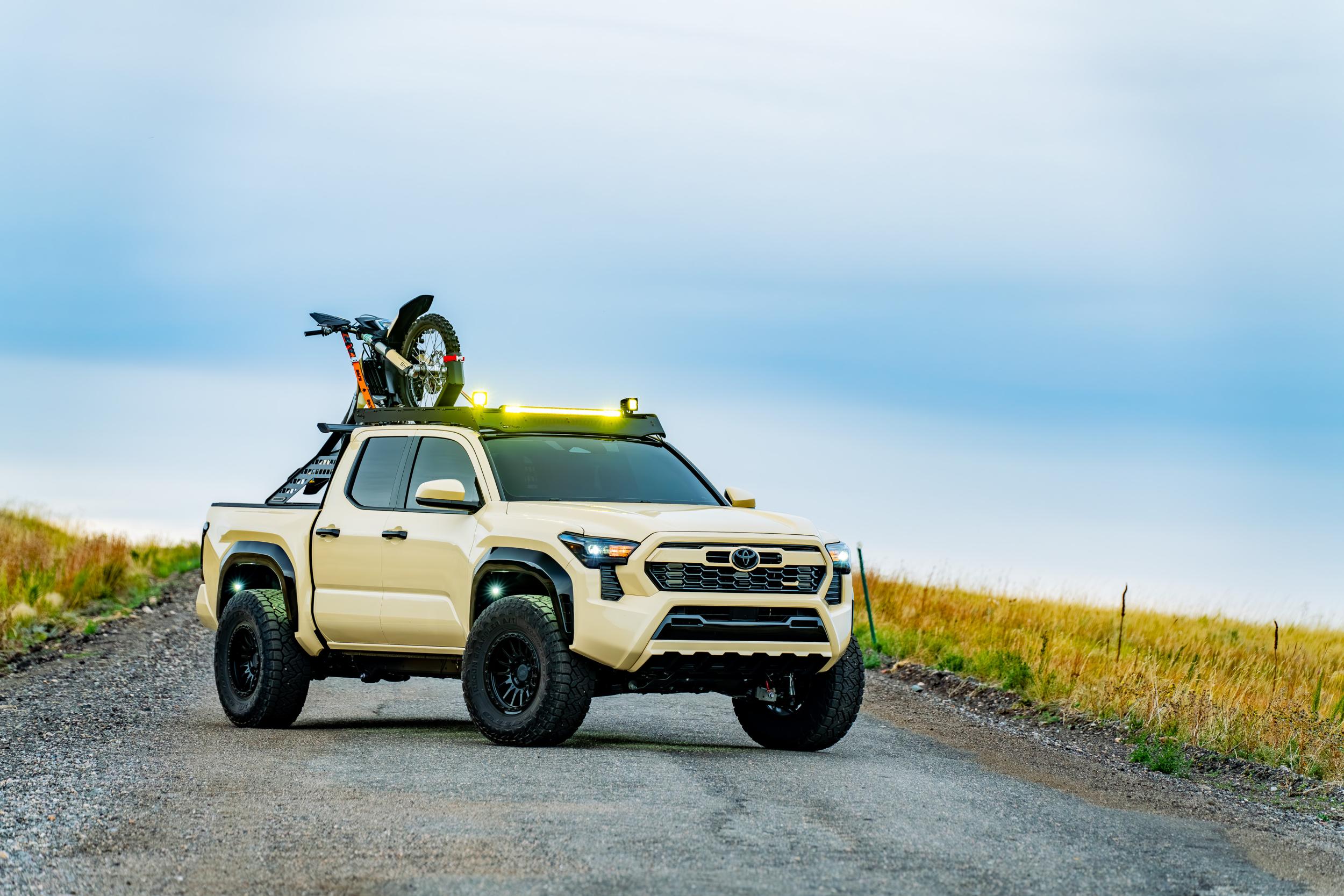 2024 Toyota Tacoma TRD Off-Road - 3