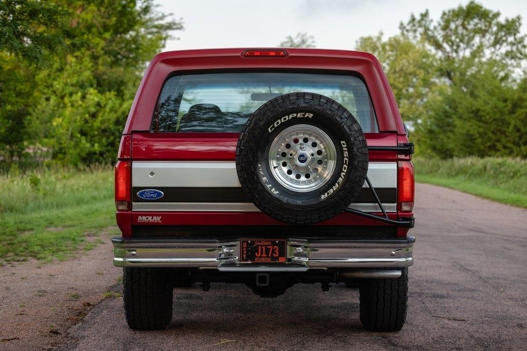 1994 Ford Bronco XLT - 4