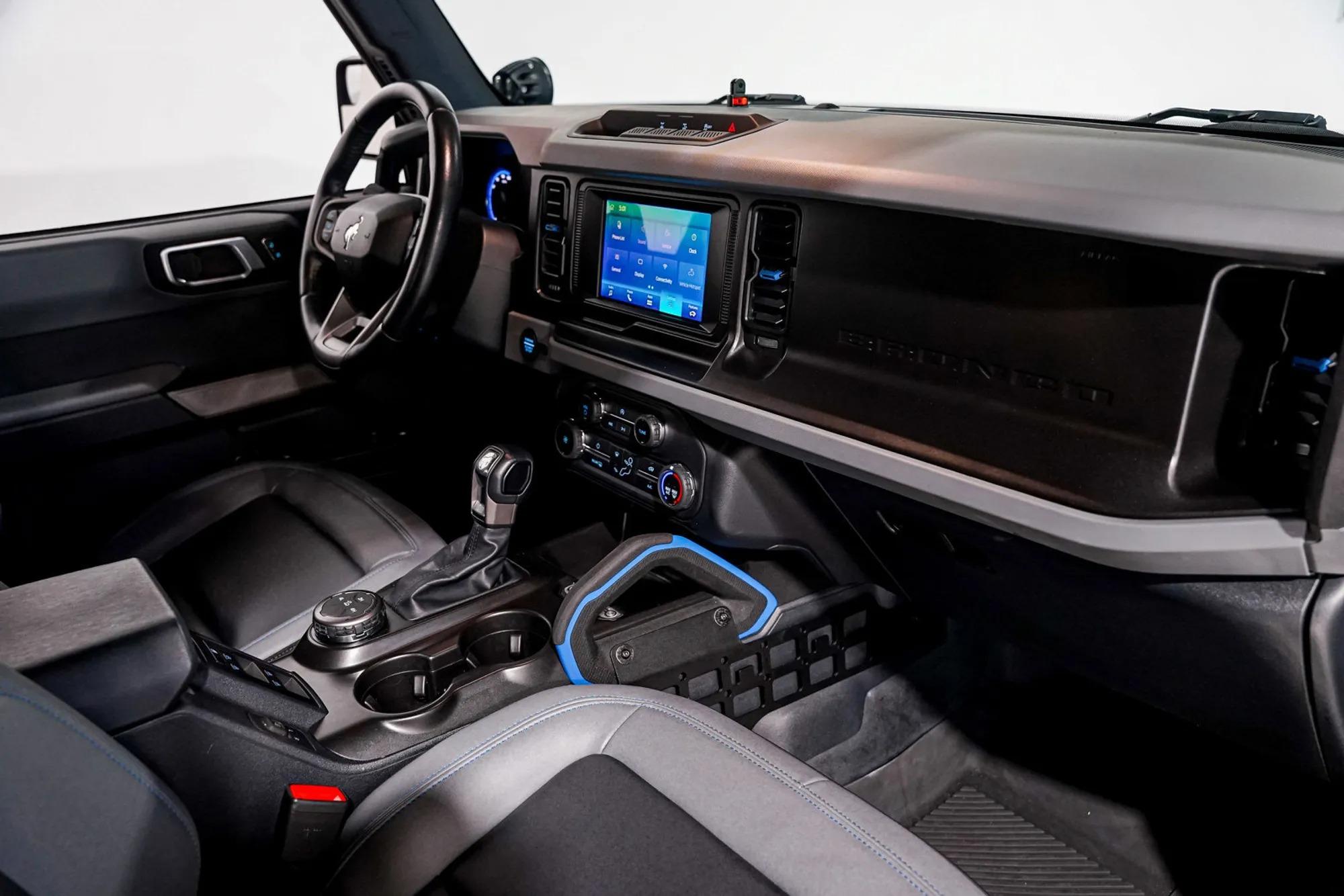 2022 Ford Bronco Black Diamond