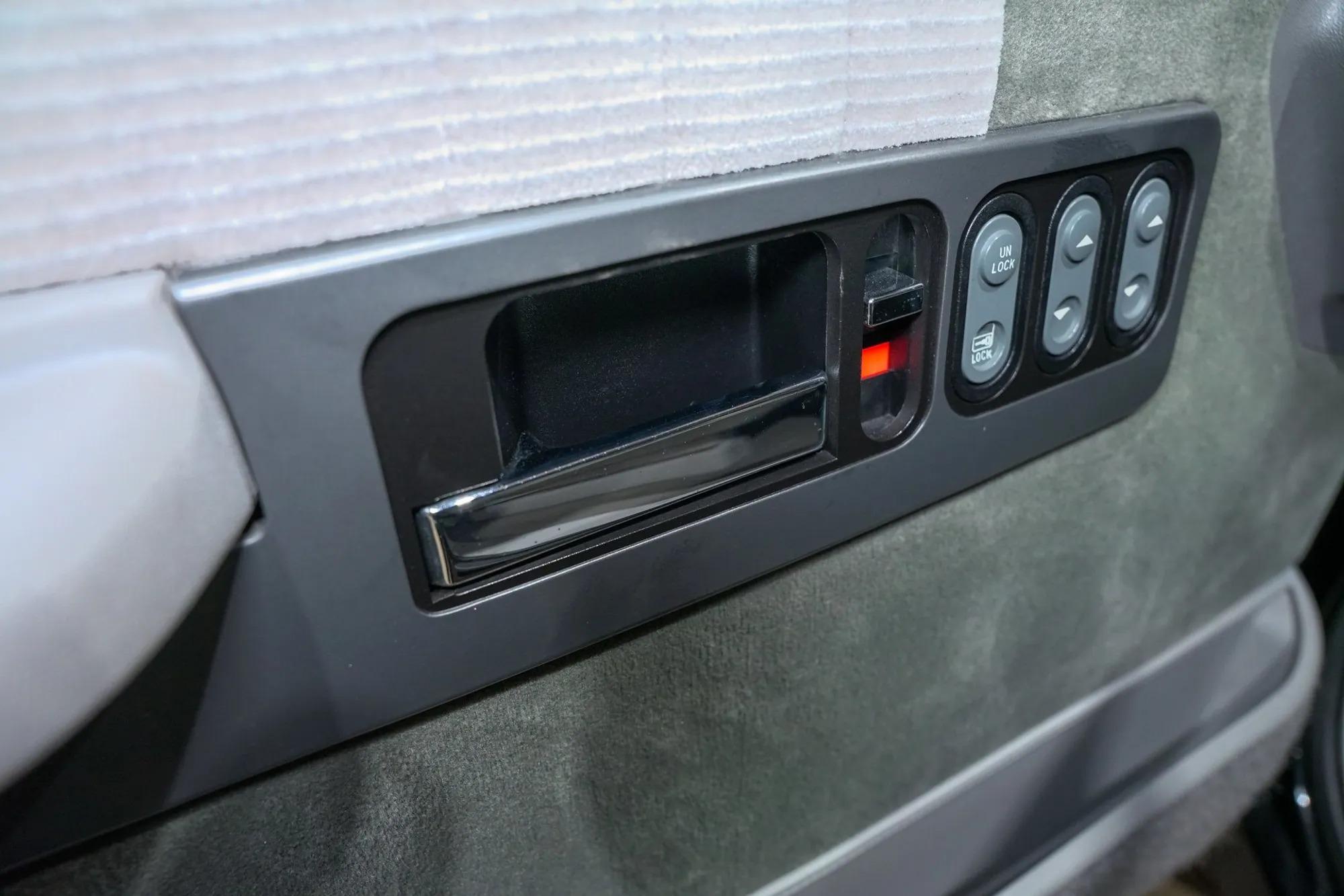 12k-Mile 1994 Chevrolet K-1500 Silverado 4×4