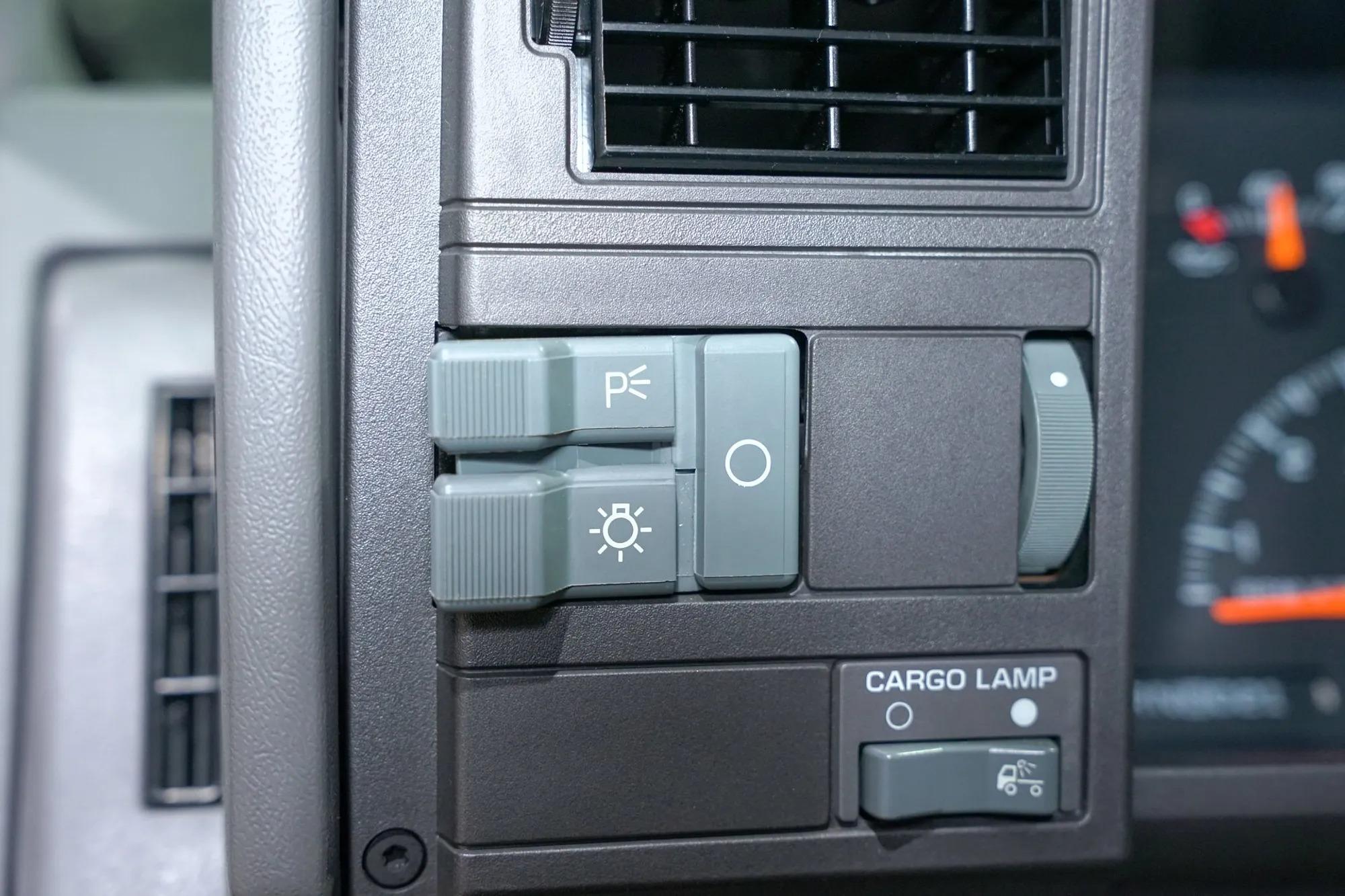 12k-Mile 1994 Chevrolet K-1500 Silverado 4×4