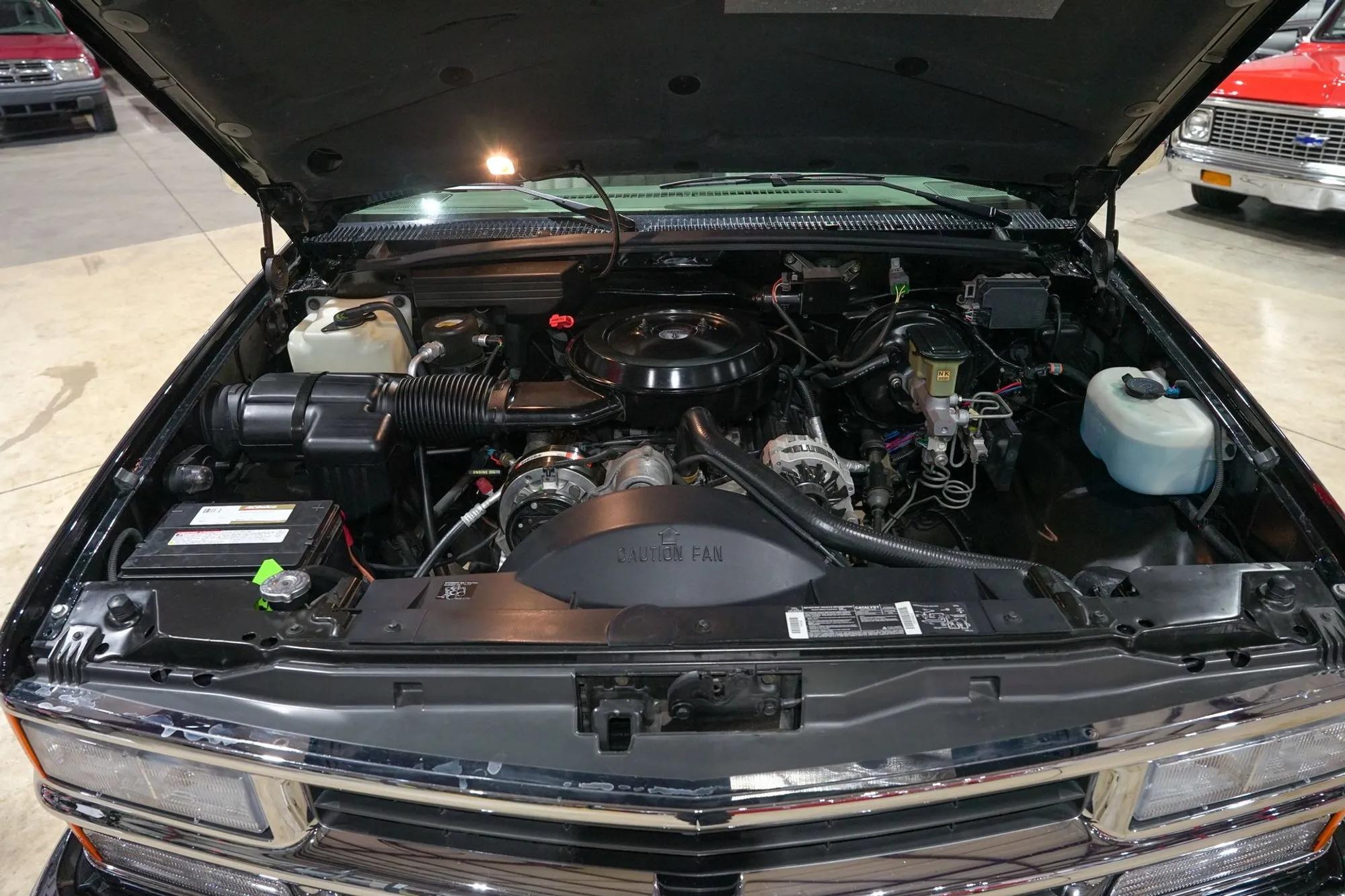 12k-Mile 1994 Chevrolet K-1500 Silverado 4×4