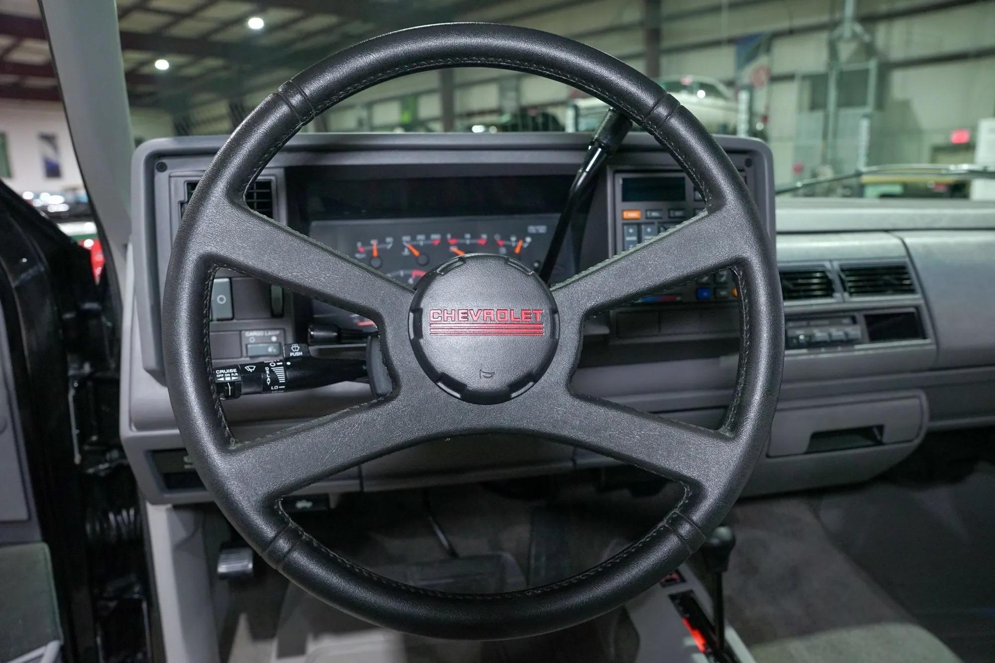 12k-Mile 1994 Chevrolet K-1500 Silverado 4×4