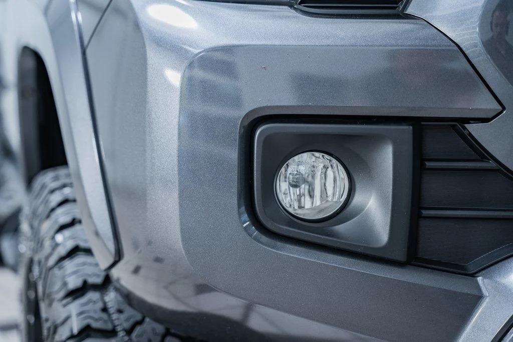 2019 Toyota Tacoma TRD Off-Road - 5