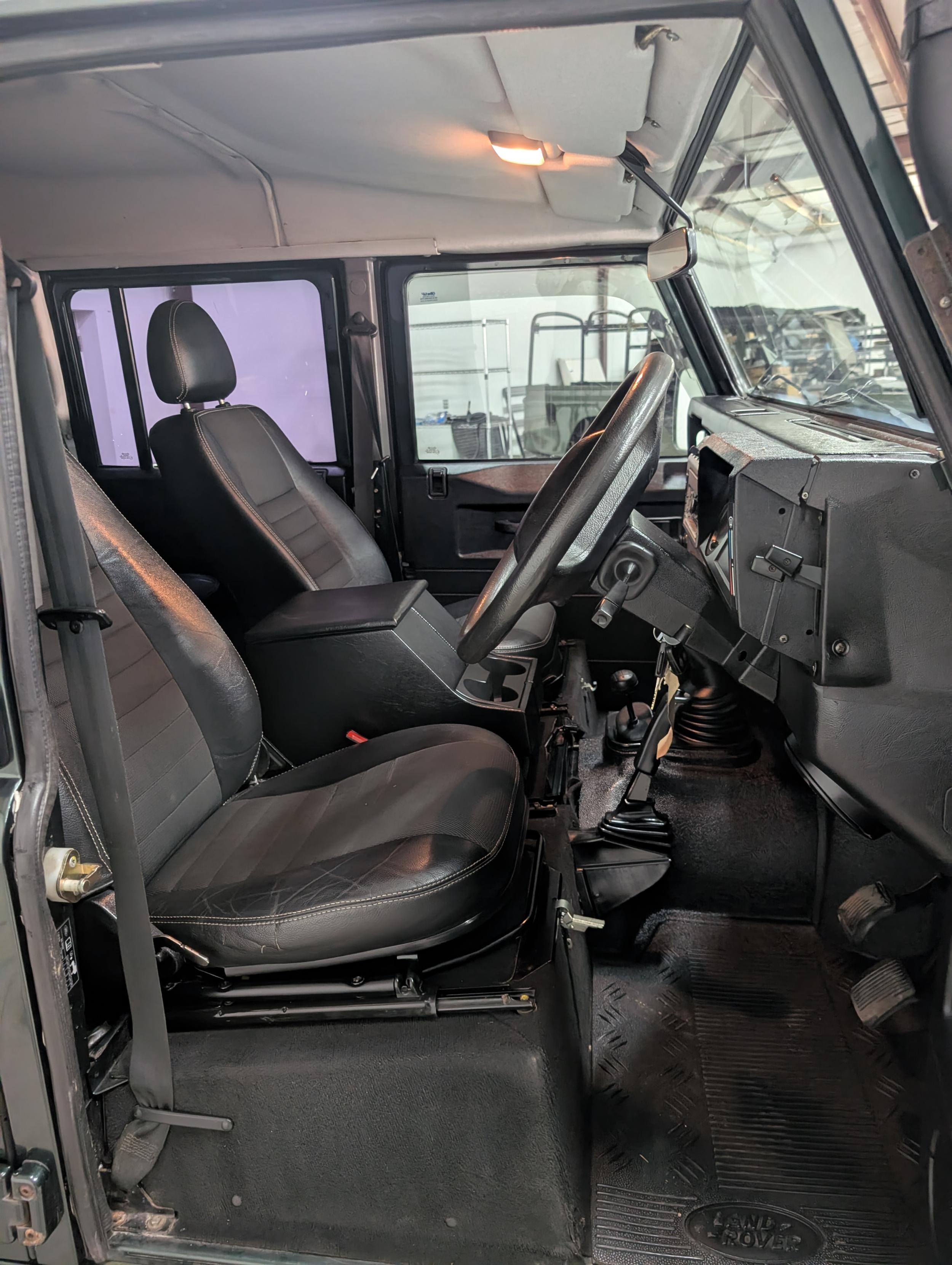 1999 Land Rover Defender 110 Double Cab 4×4