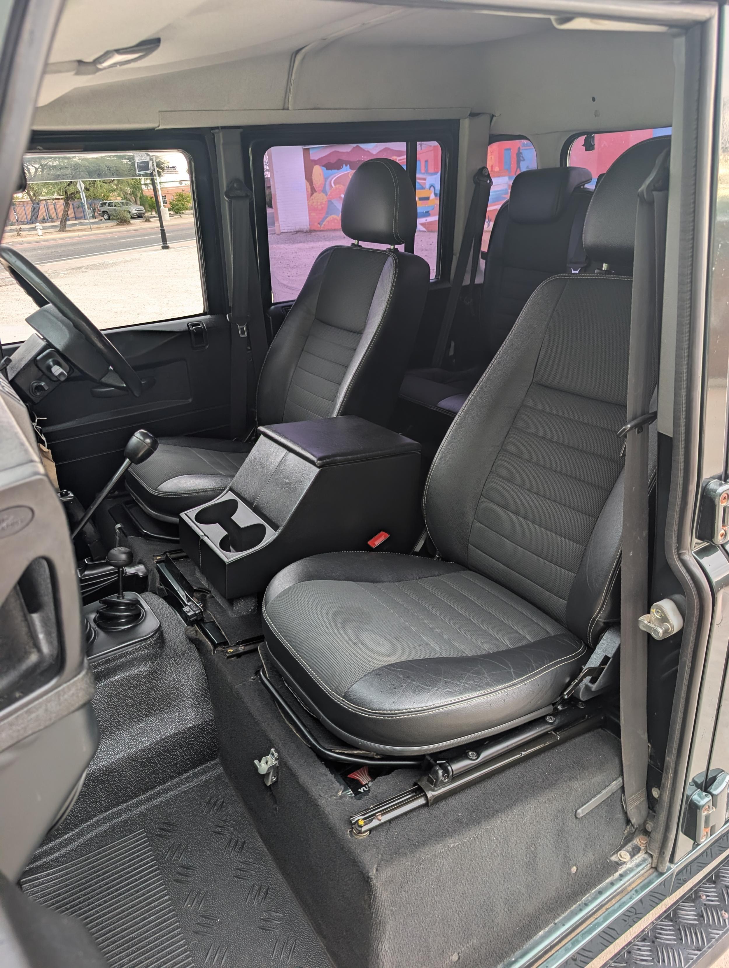 1999 Land Rover Defender 110 Double Cab 4×4