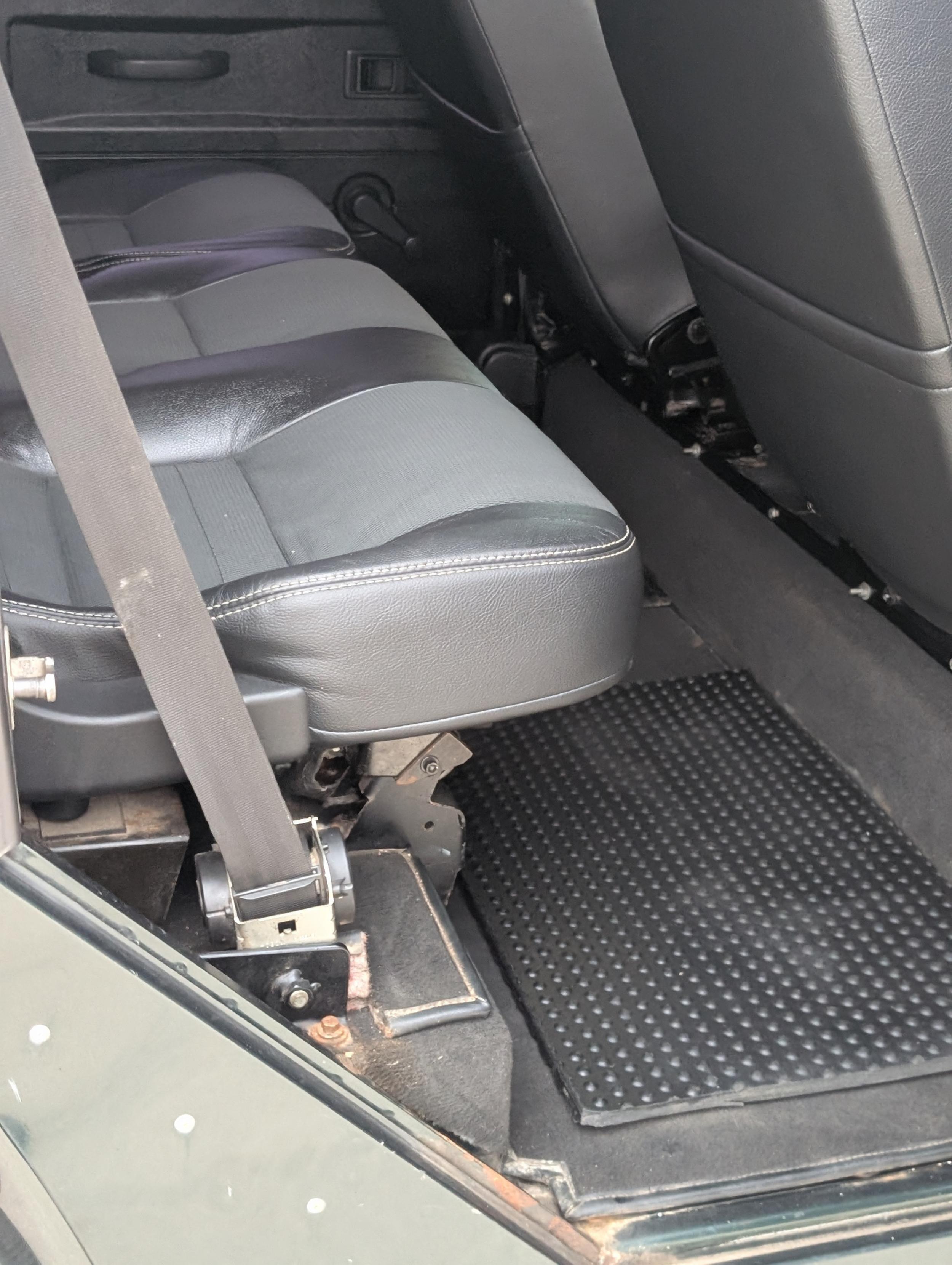 1999 Land Rover Defender 110 Double Cab 4×4