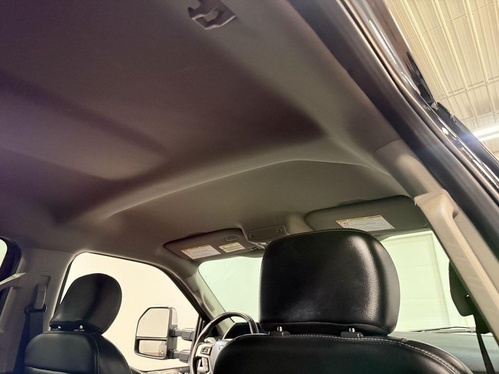 2020 Ford F-350 Super Duty Lariat