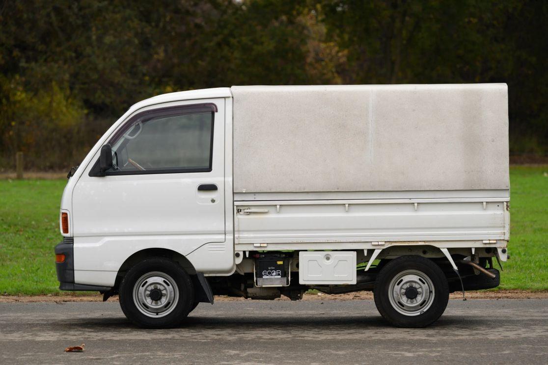 1997 Mitsubishi Minicab TL - 2