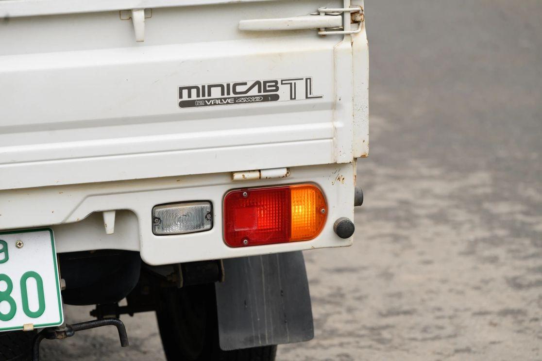 1997 Mitsubishi Minicab TL